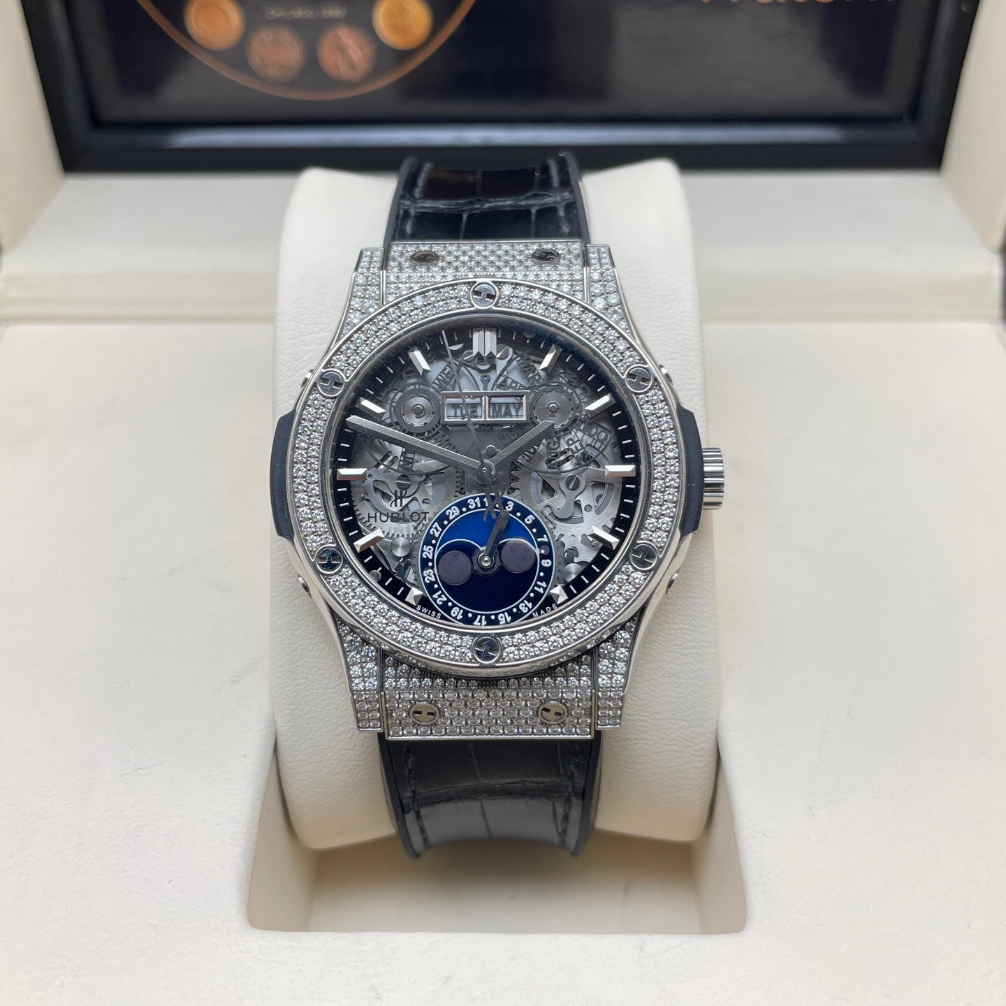 Hublot 547.NX.0170.LR.1704