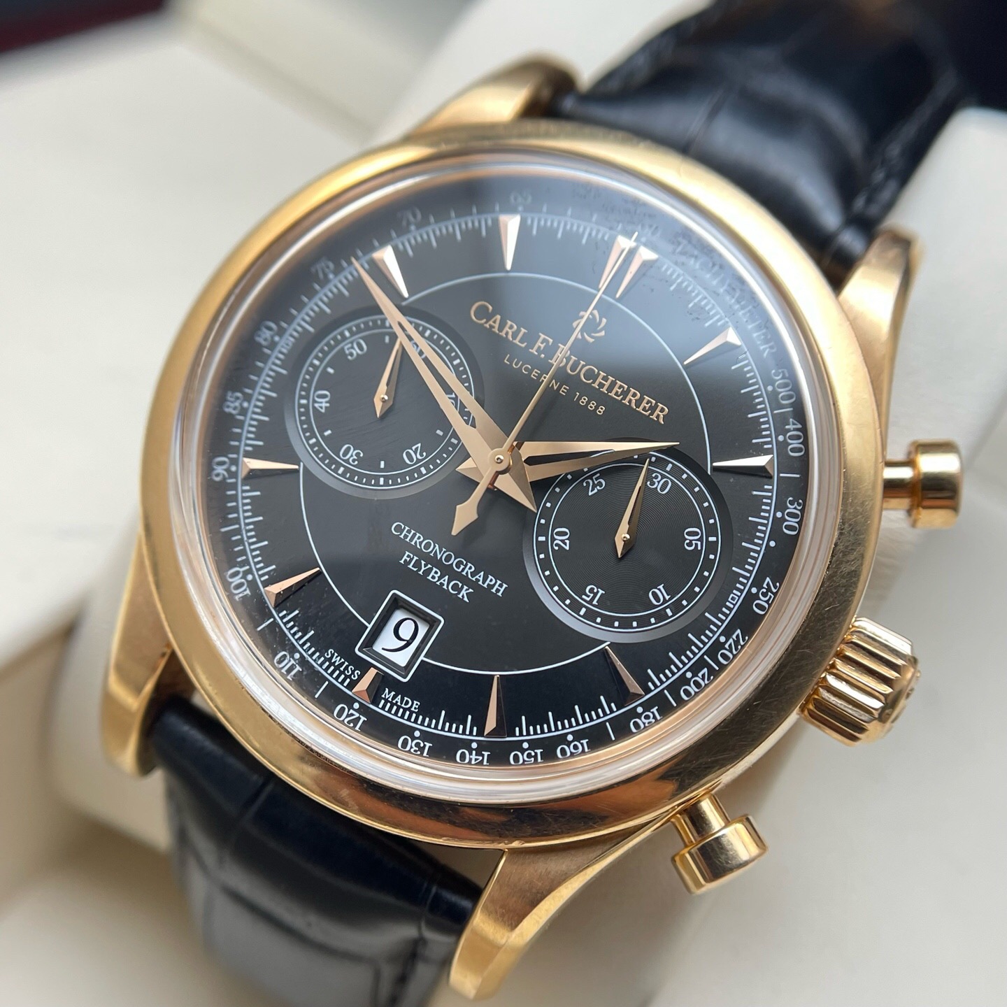 Carl F. Bucherer 00.10919.03.33.01 detail 7