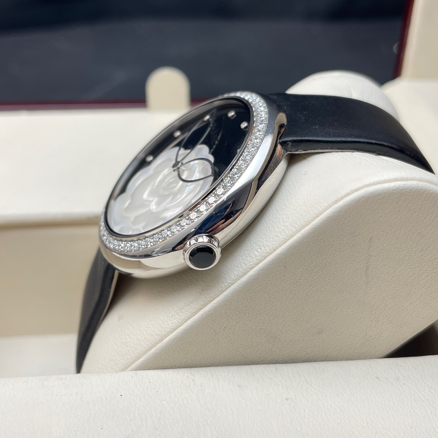 Chanel H3096 detail 3
