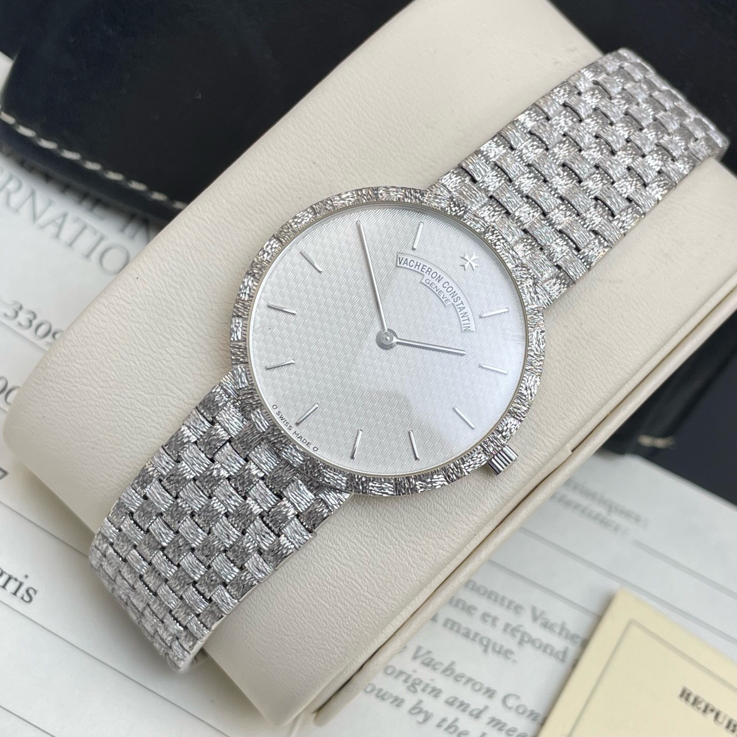 Vacheron Constantin 33093 / 206G detail 7