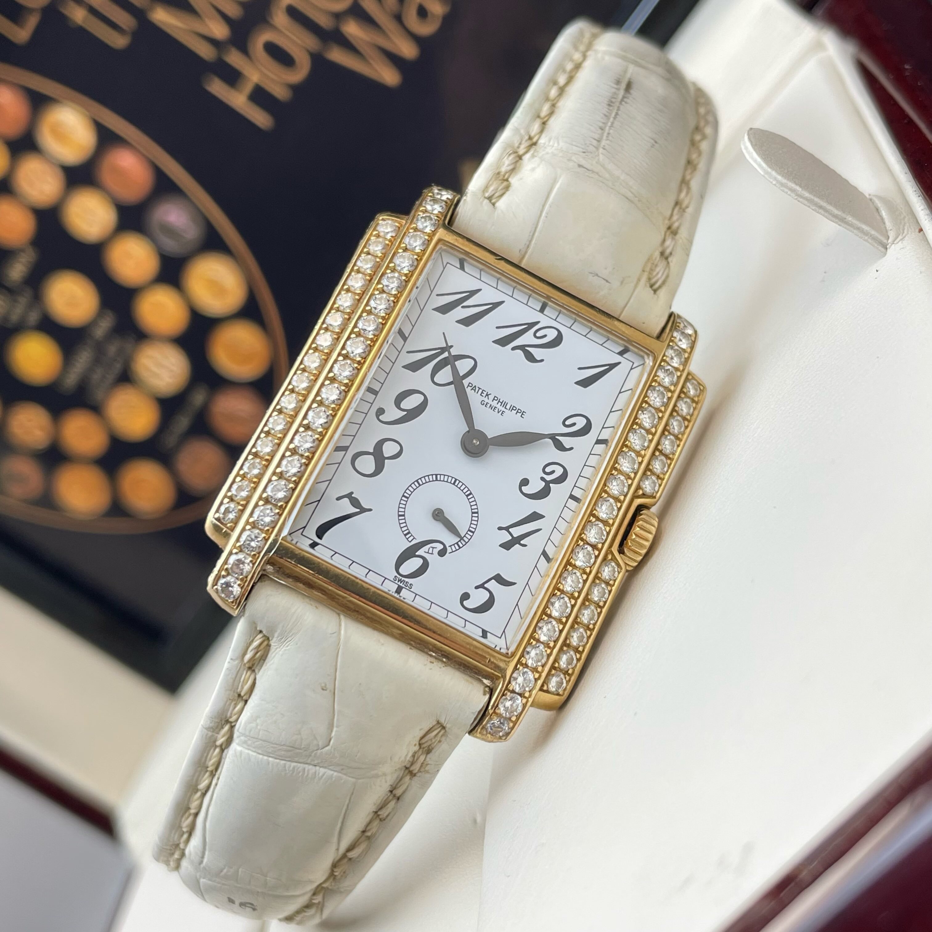 Patek Philippe 5024J detail 4