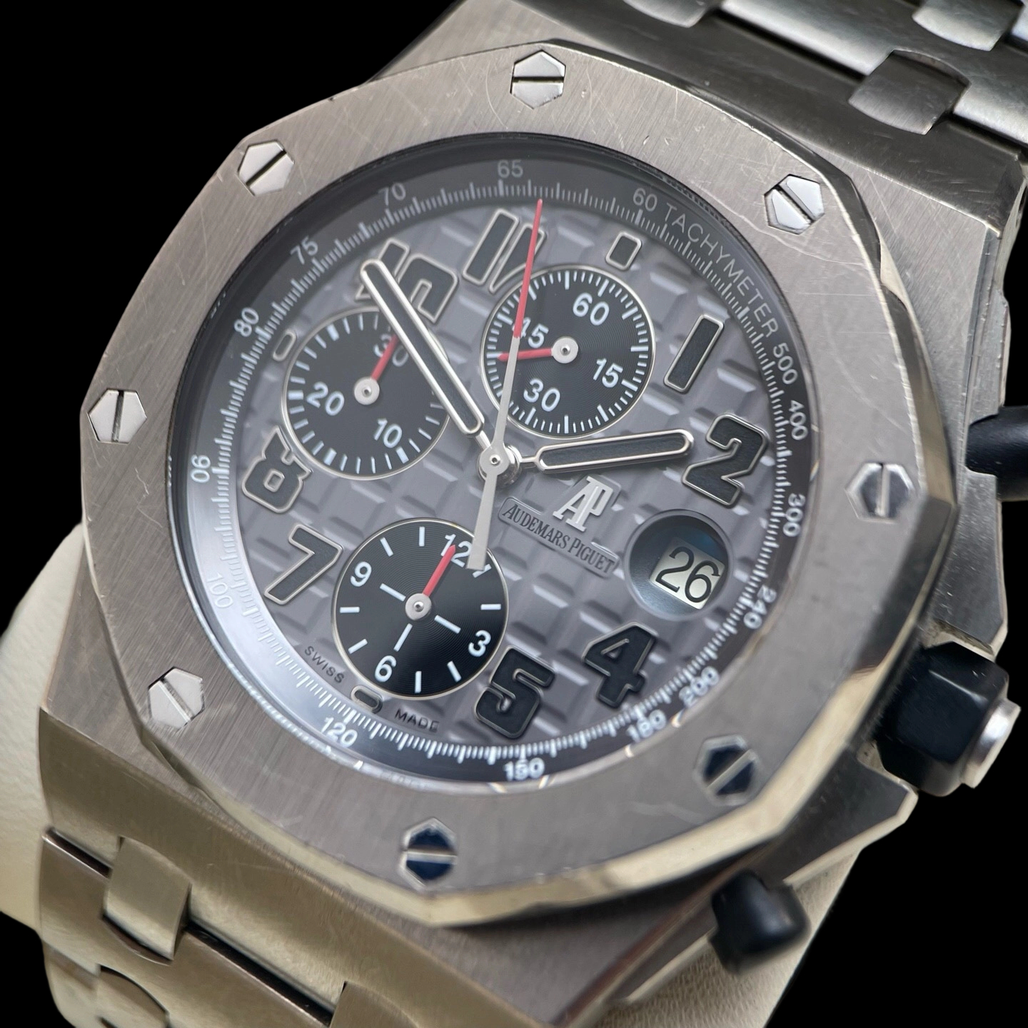 Audemars Piguet 26170TI.OO.1000TI.01 detail 1