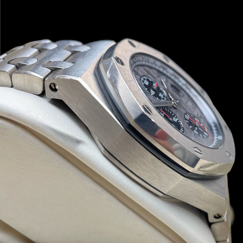 Audemars Piguet 26170TI.OO.1000TI.01 detail 4