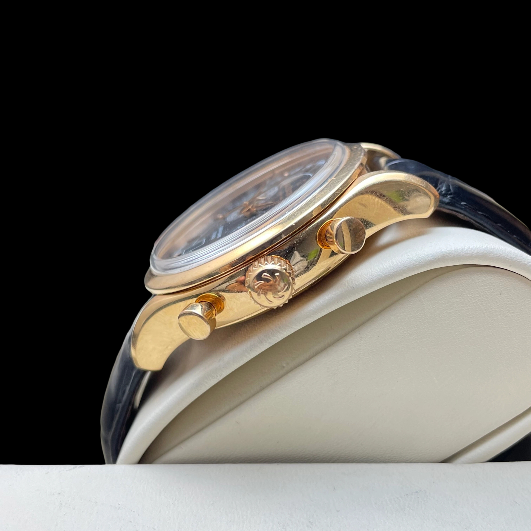 Carl F. Bucherer 00.10919.03.33.01 detail 2