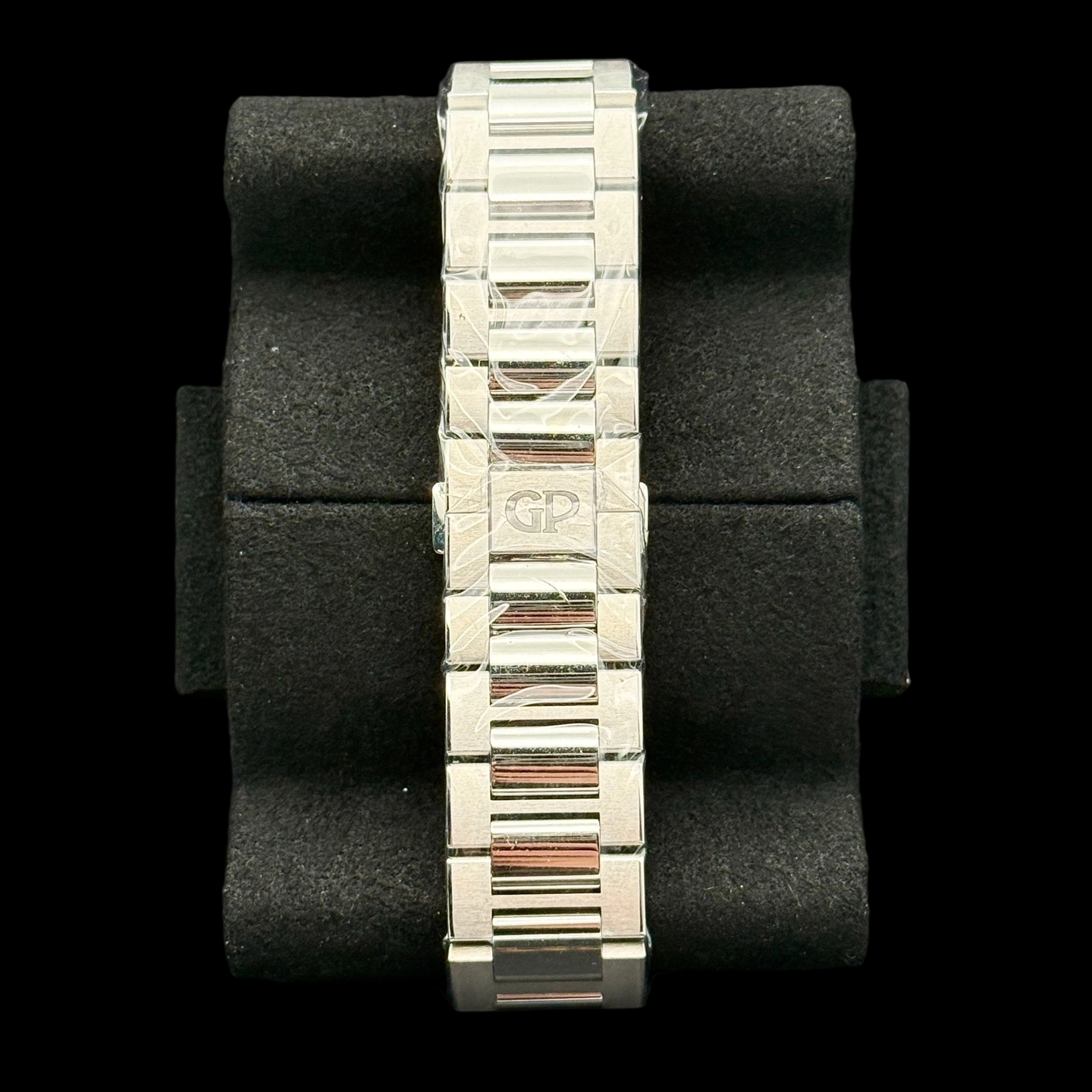 Girard Perregaux 81010-11-3153-1CM detail 3