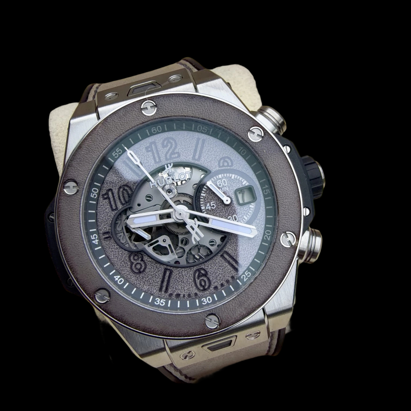 Hublot 421.NX.0500.VR.BER21 detail 1