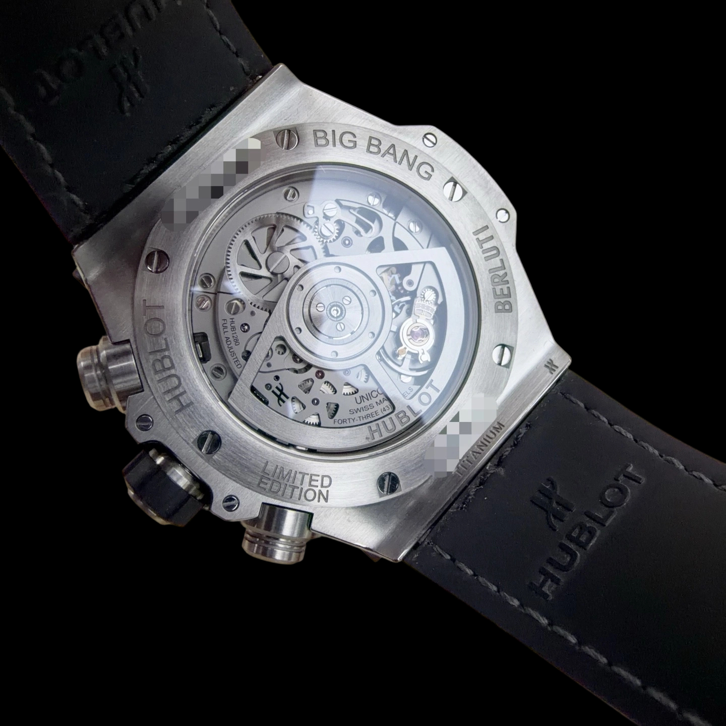 Hublot 421.NX.0500.VR.BER21 detail 4
