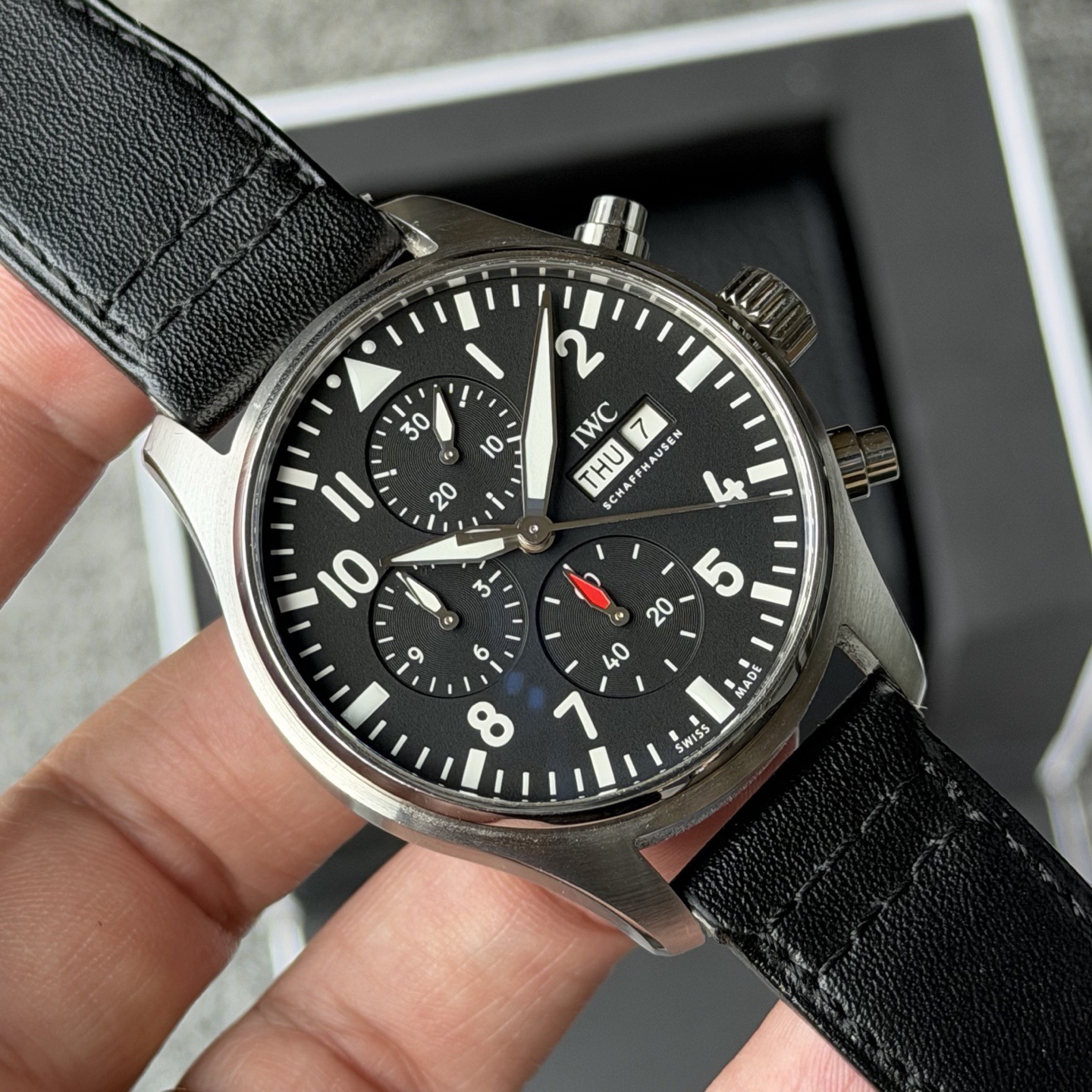 IWC IW378001 detail 2