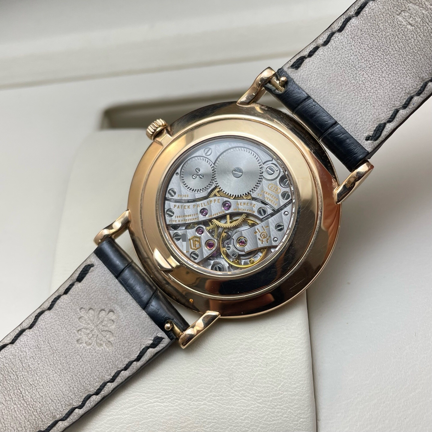 Patek Philippe 5119R detail 6