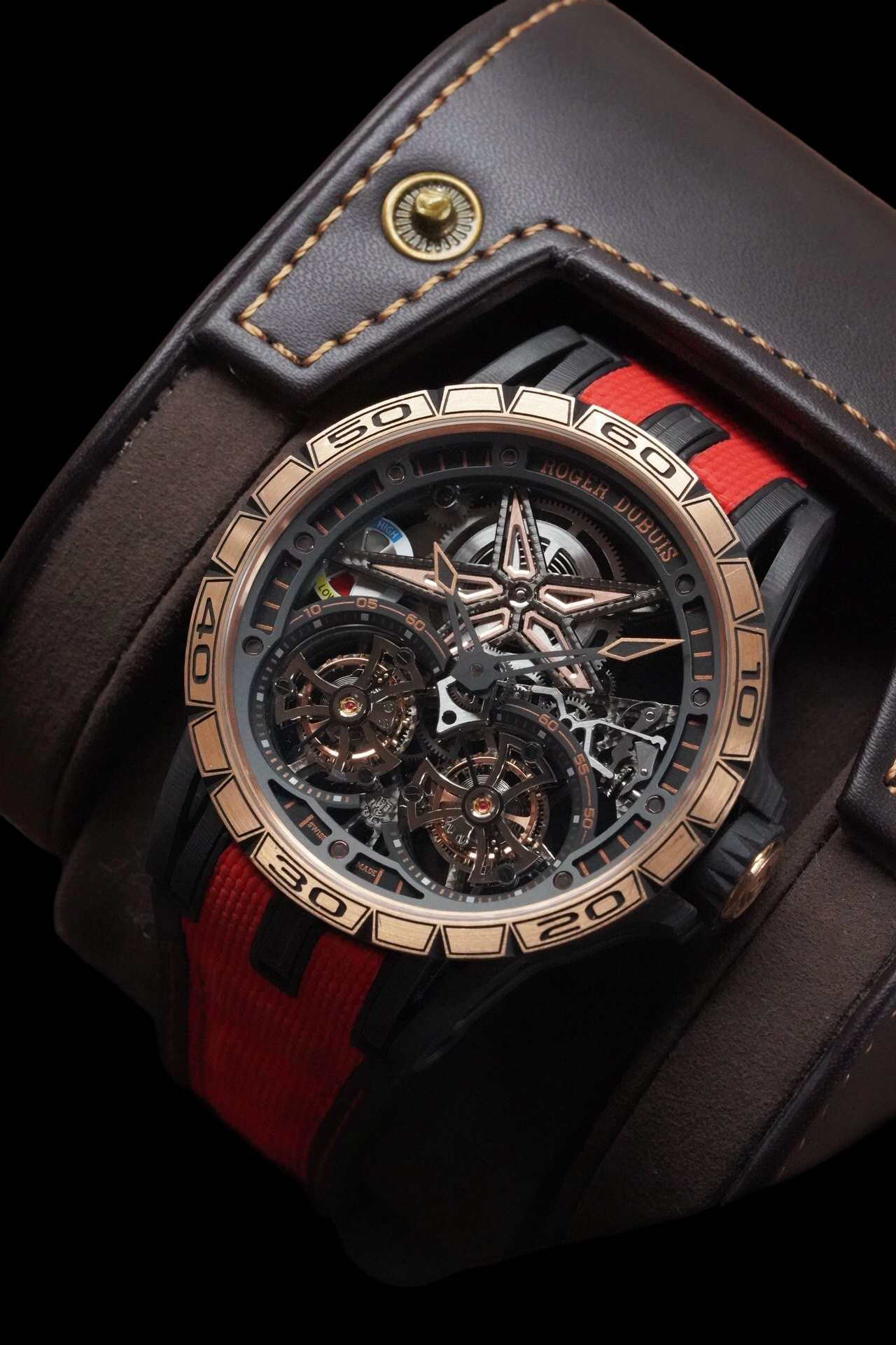 Roger Dubuis RDDBEX0674 detail 1