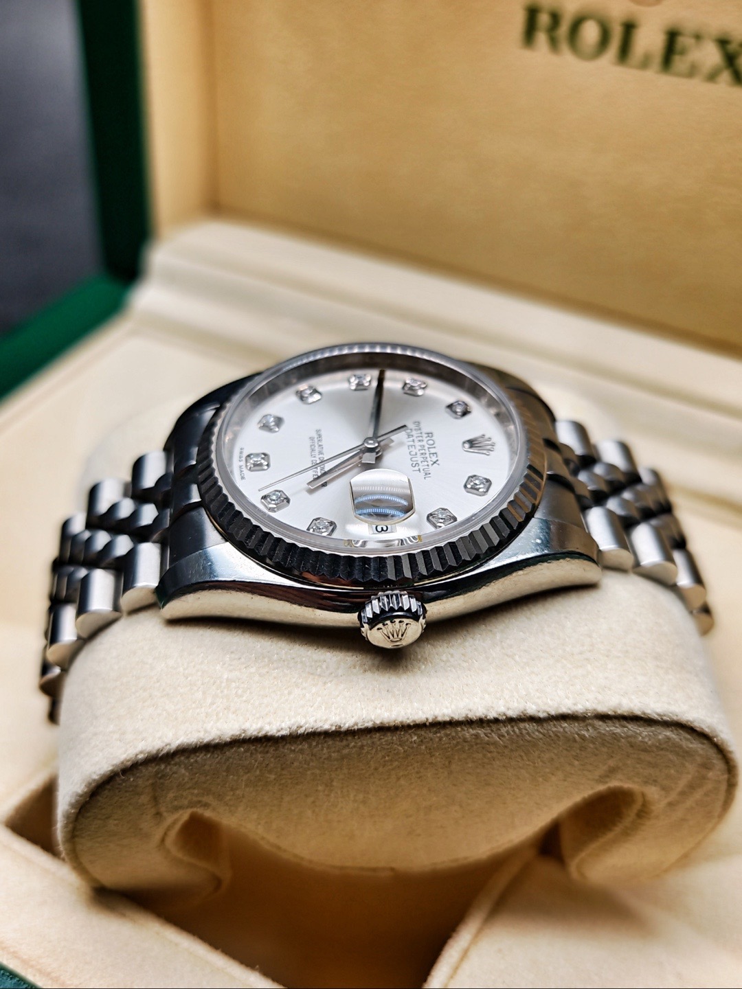 Rolex 116234-0008 detail 2