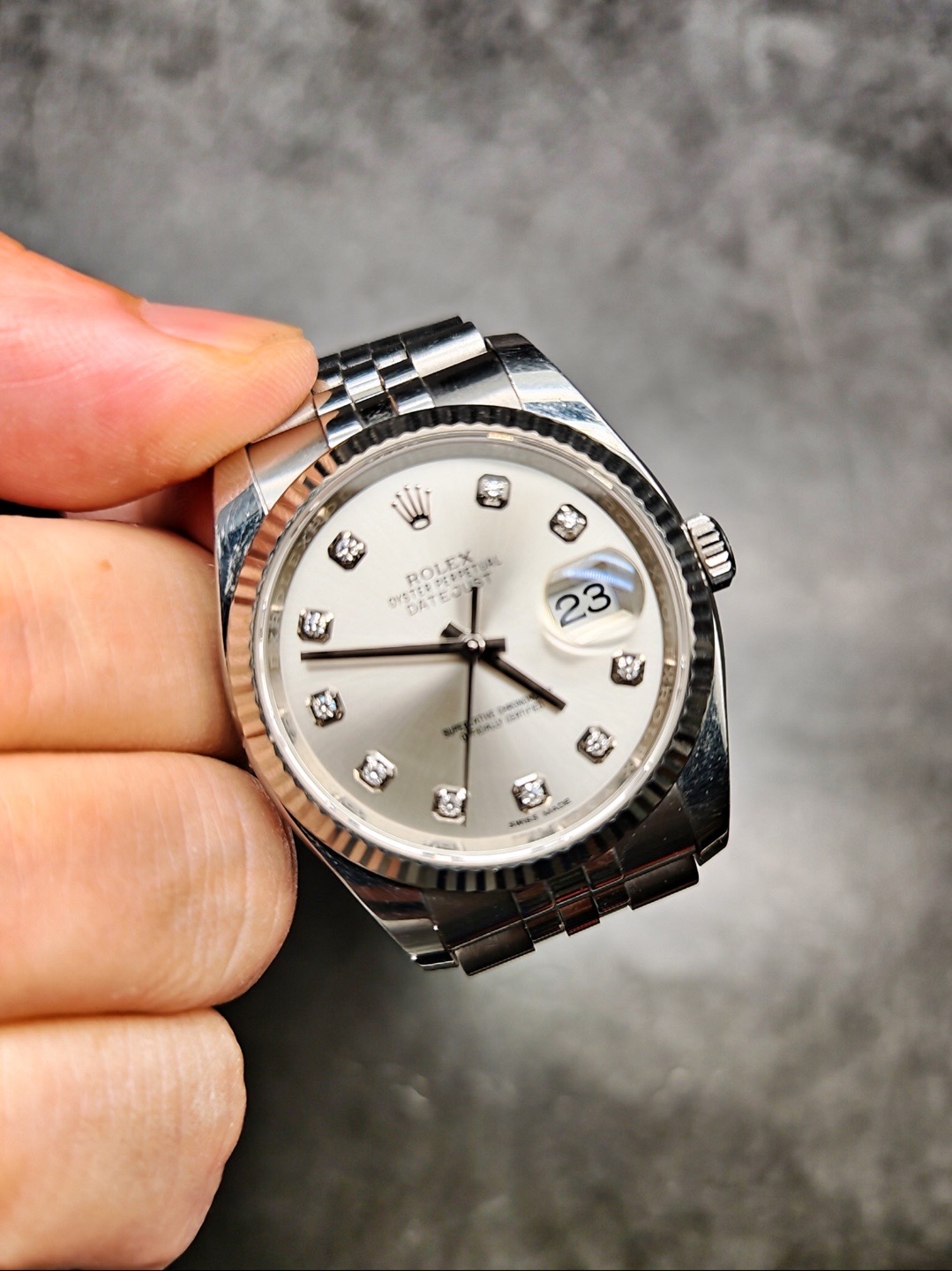 Rolex 116234-0008 detail 1