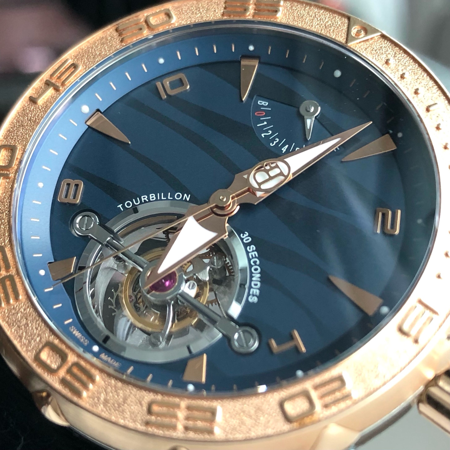 Parmigiani Fleurier PFH551-3100600 detail 3