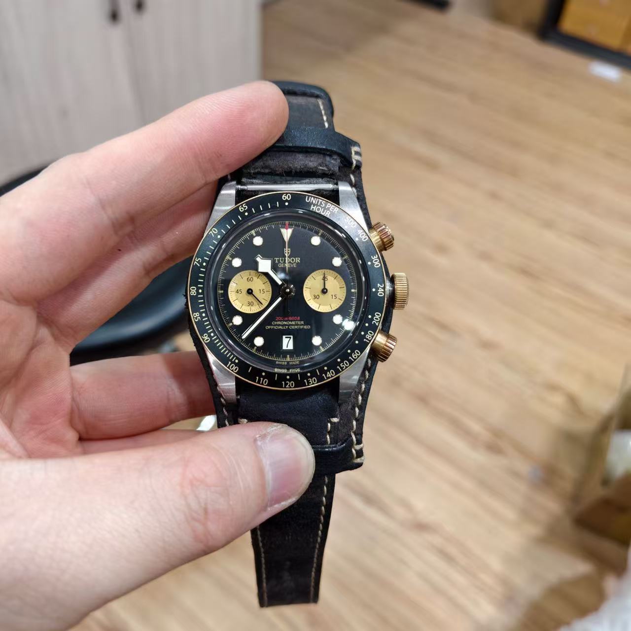 Tudor m79363n-0002