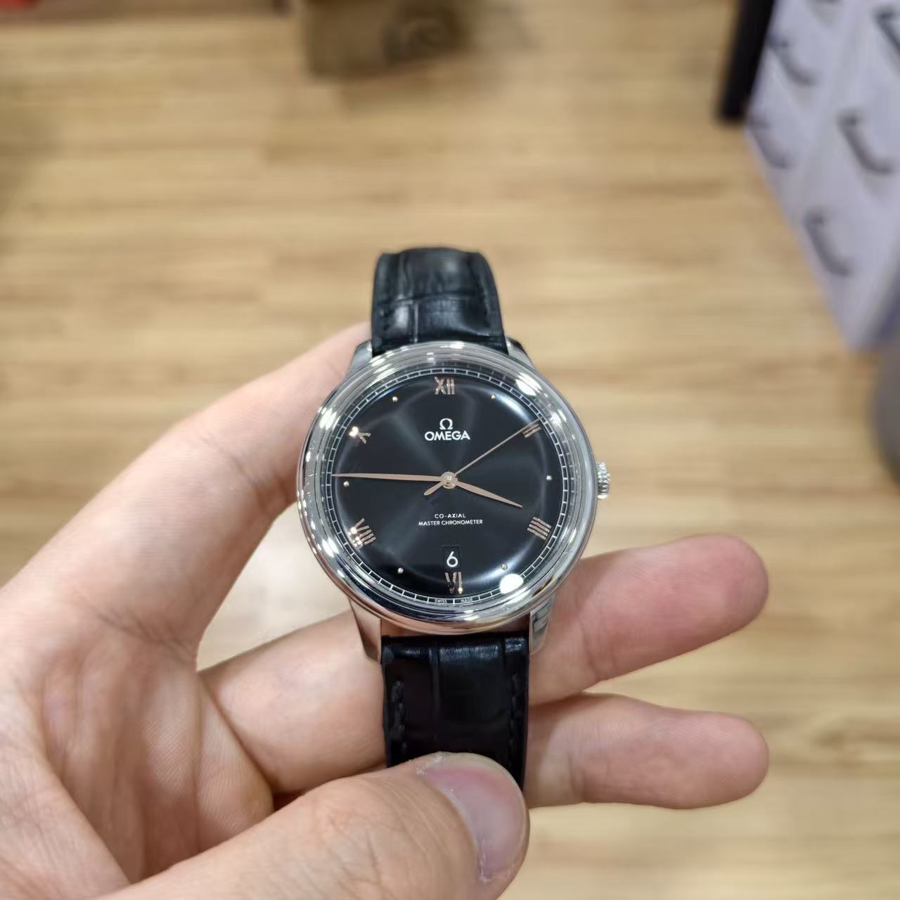 Omega 434.13.40.20.01.001