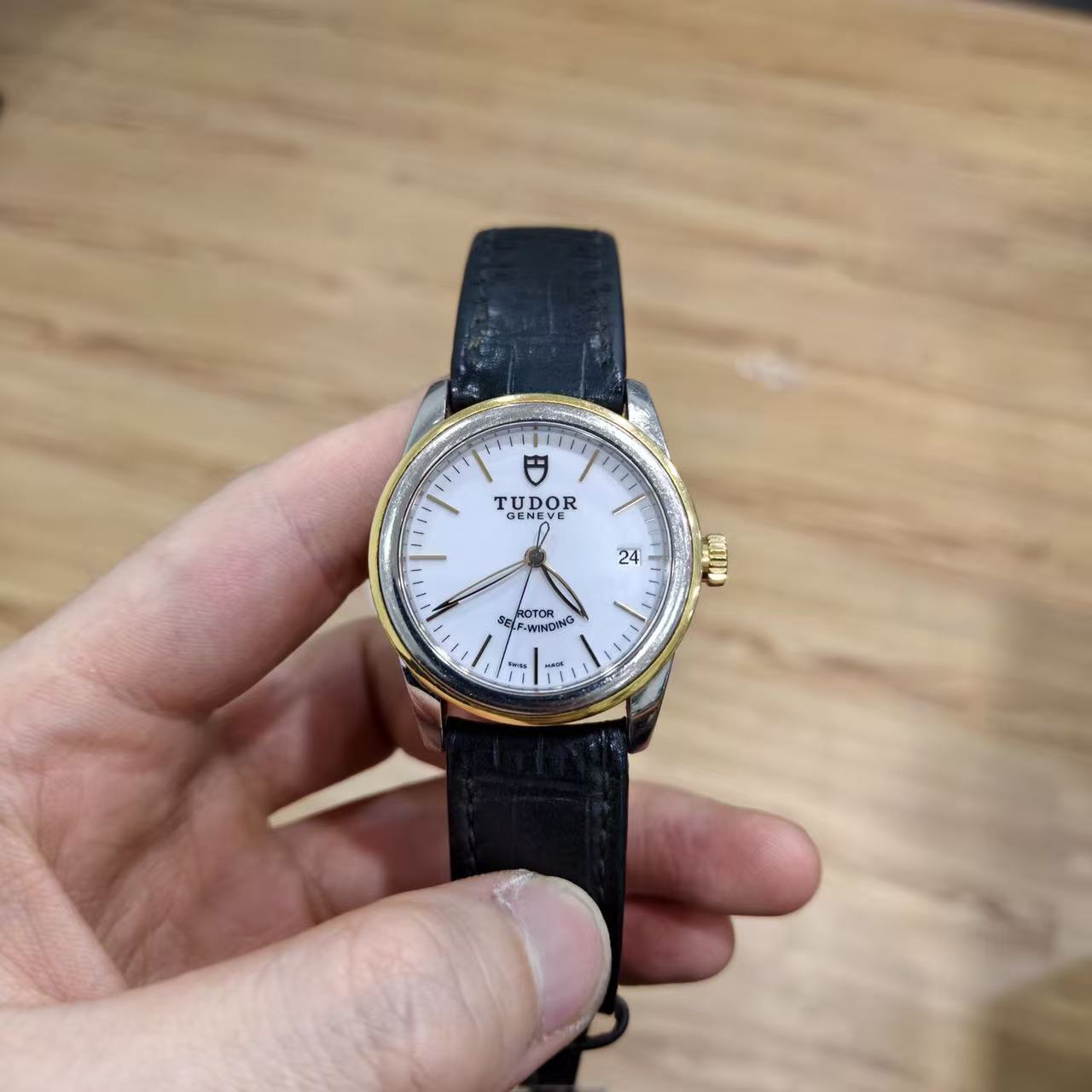 Tudor m55003-0086