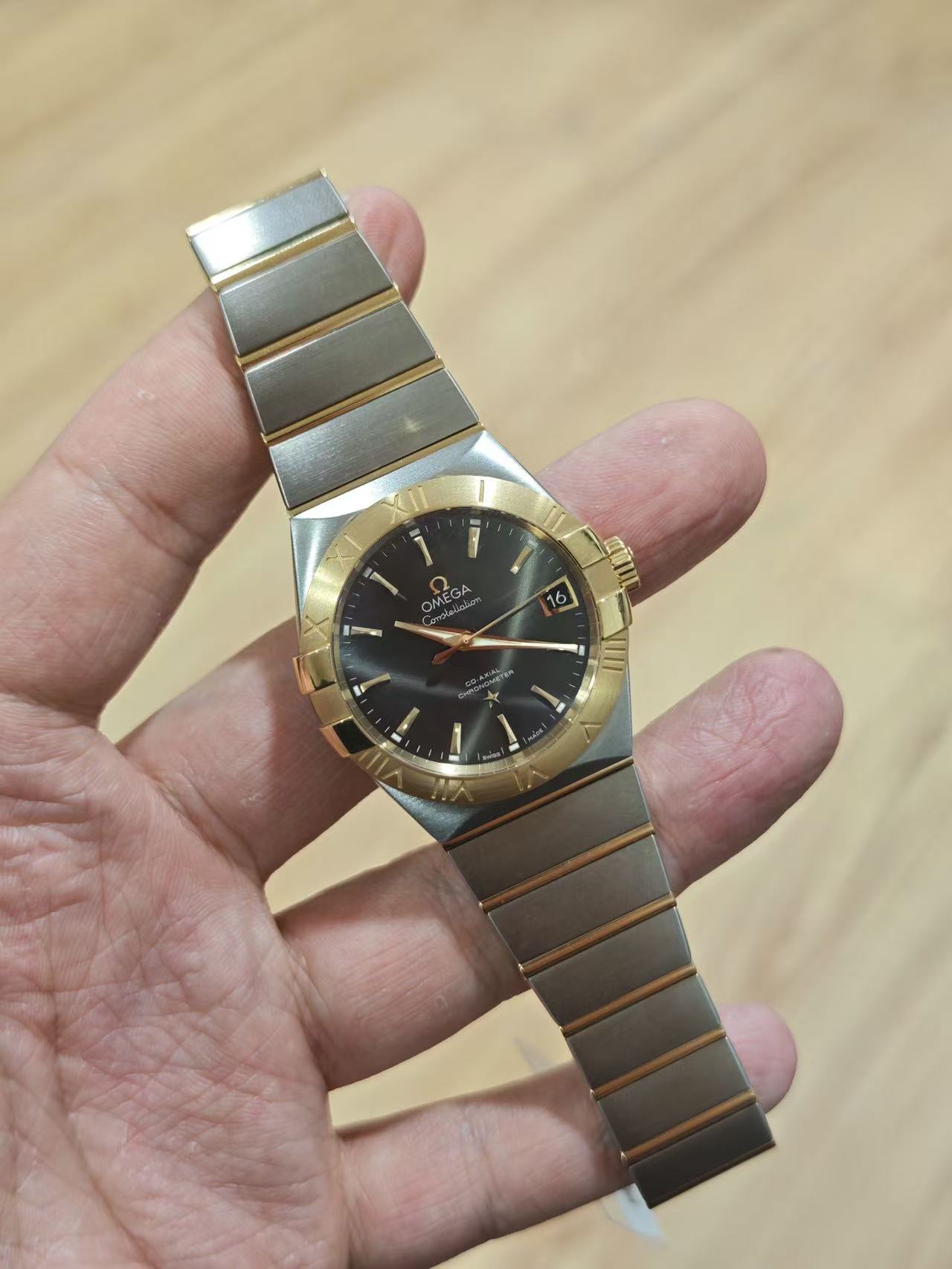 Omega 123.20.38.21.06.001