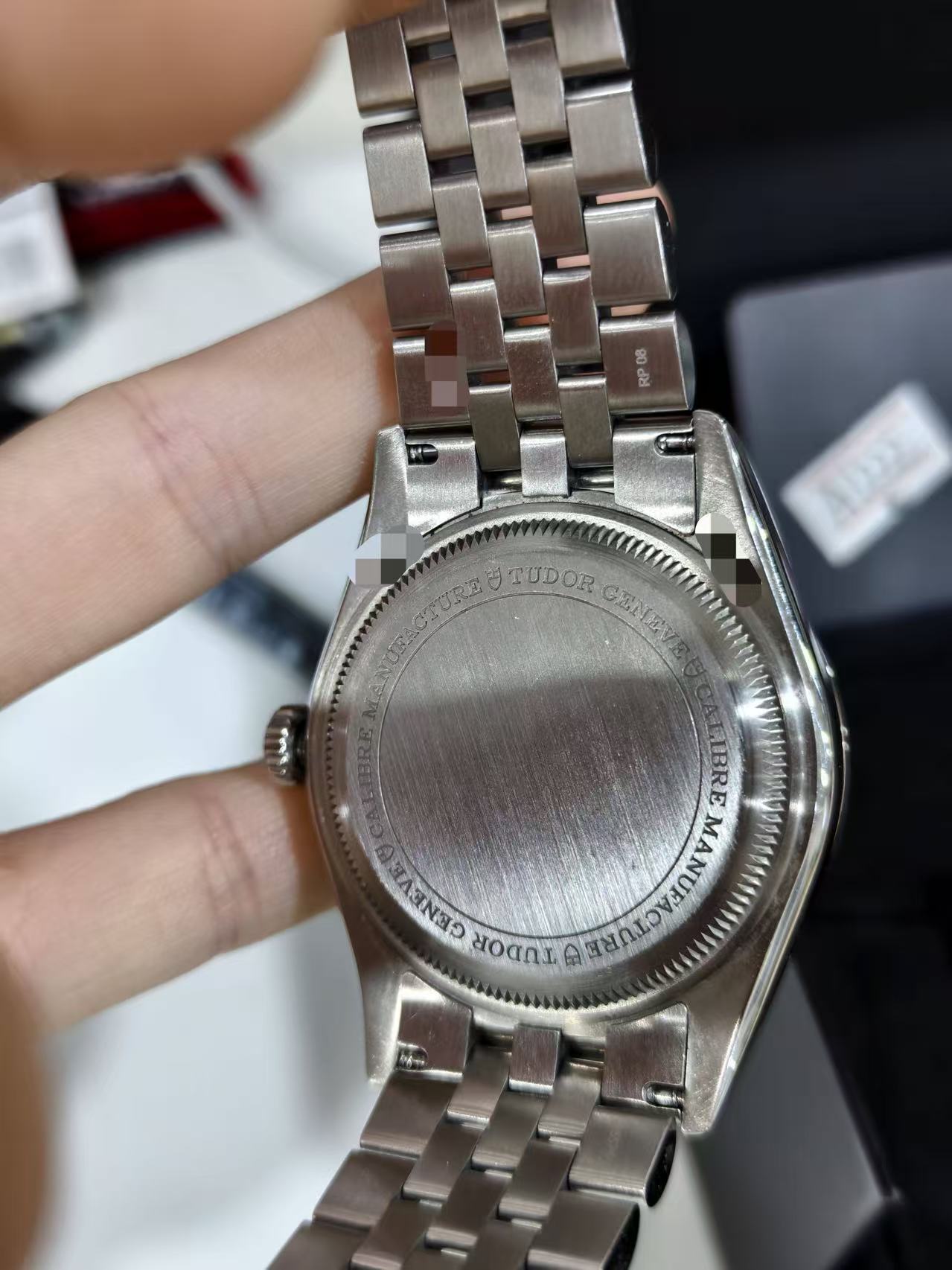 Tudor m79660-0003 detail 3