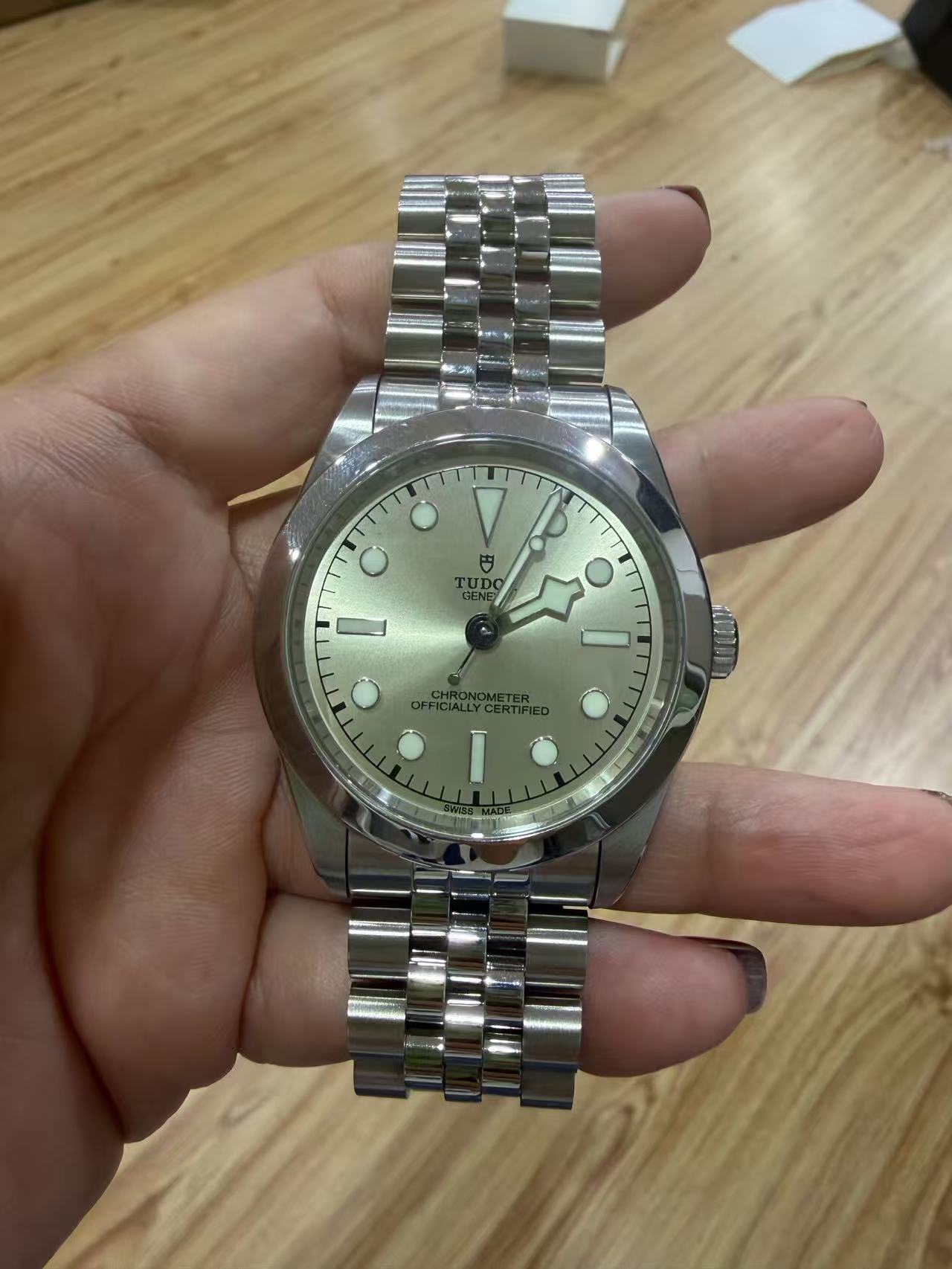 Tudor m79660-0003