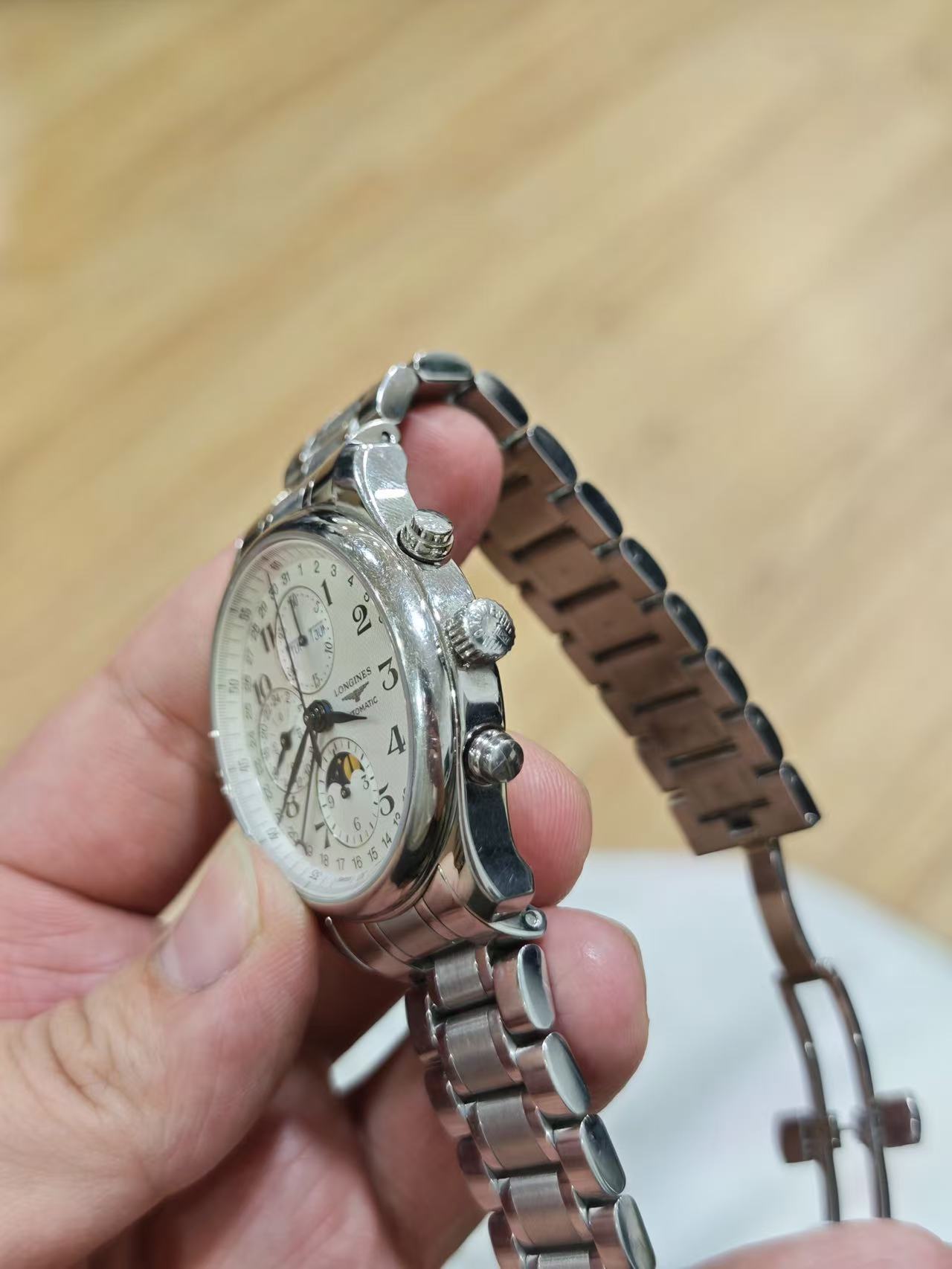 Longines L2.773.4.78.6 detail 1