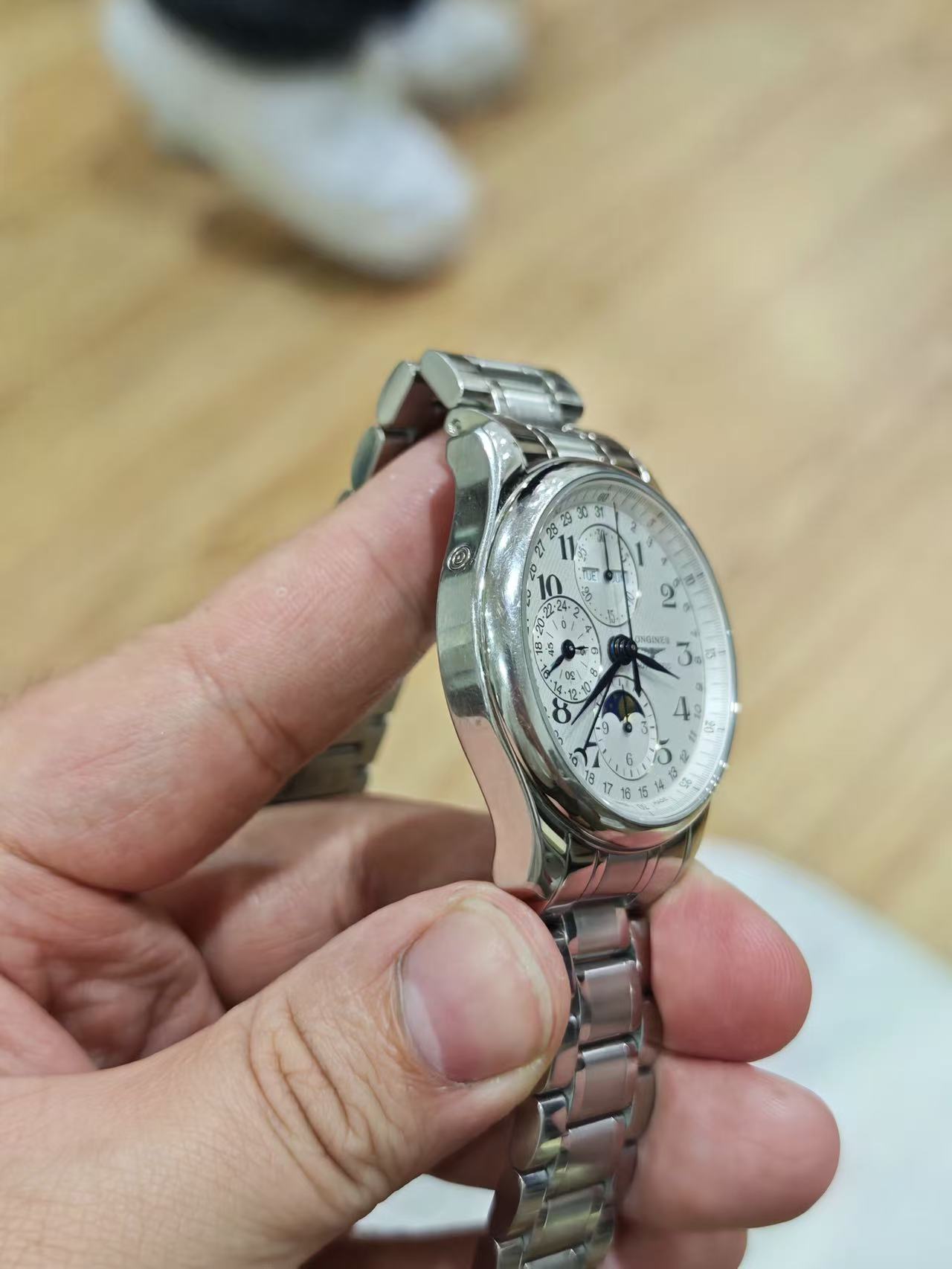 Longines L2.773.4.78.6 detail 2