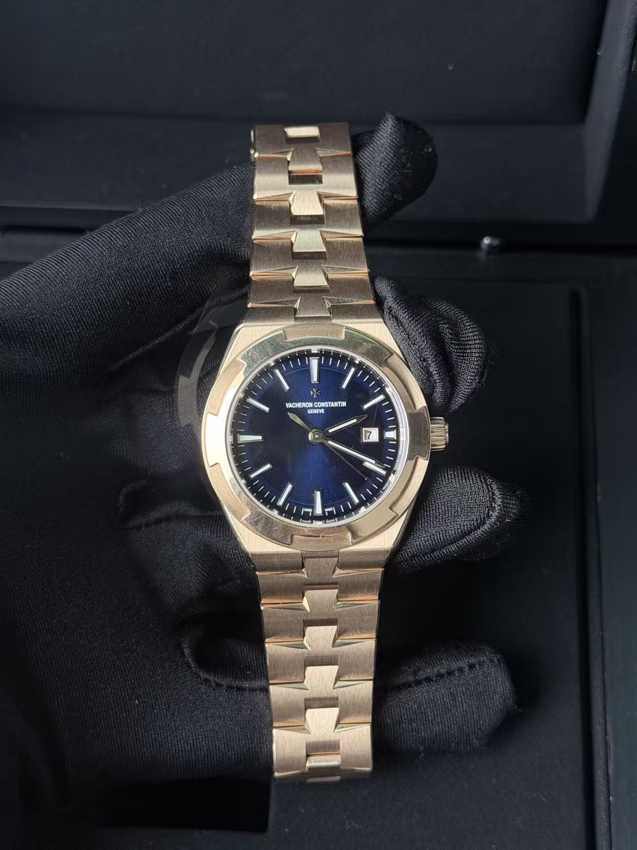Vacheron Constantin 4600V / 200R-B979