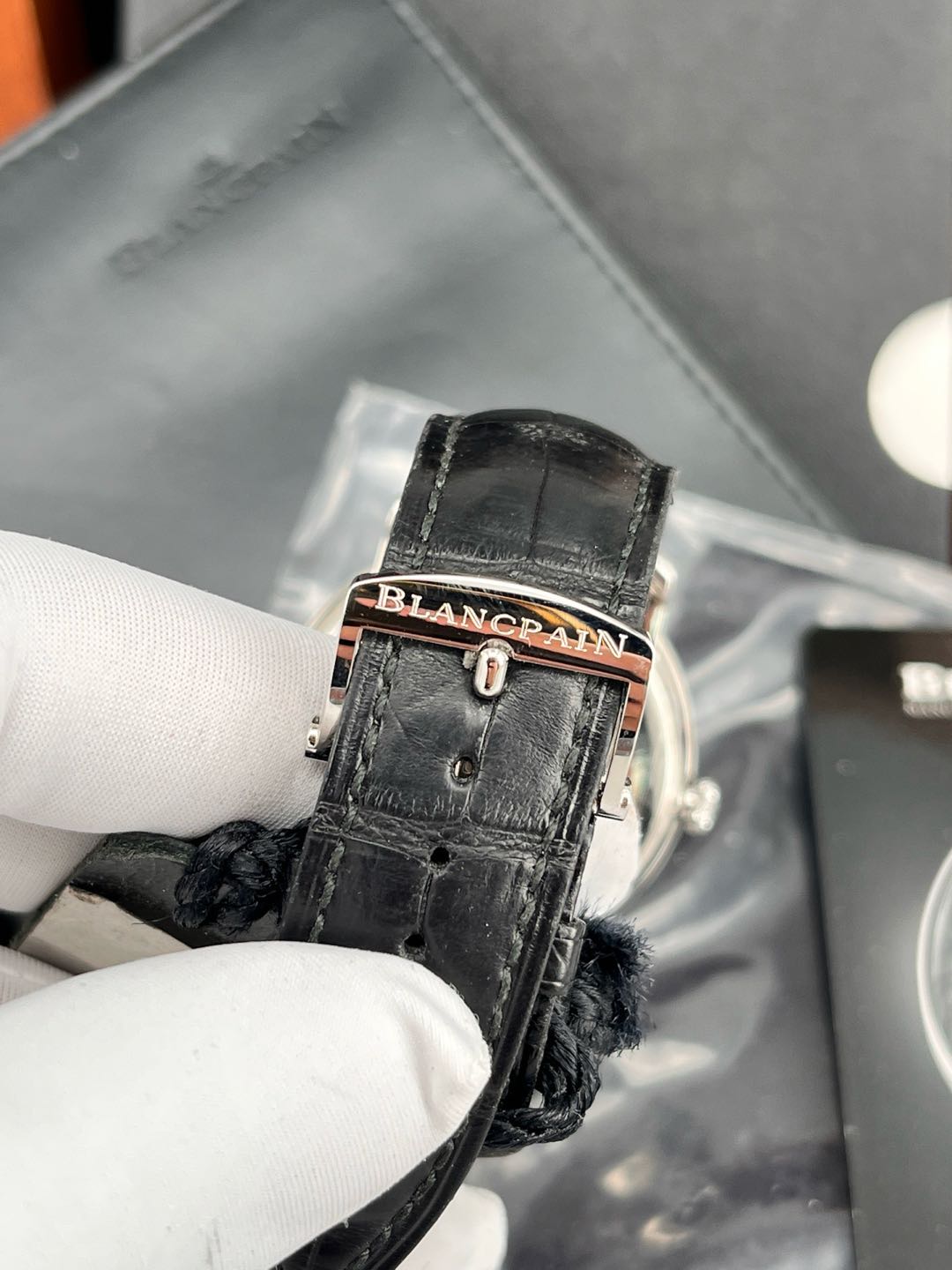 Blancpain 6606-1127-55B detail 4