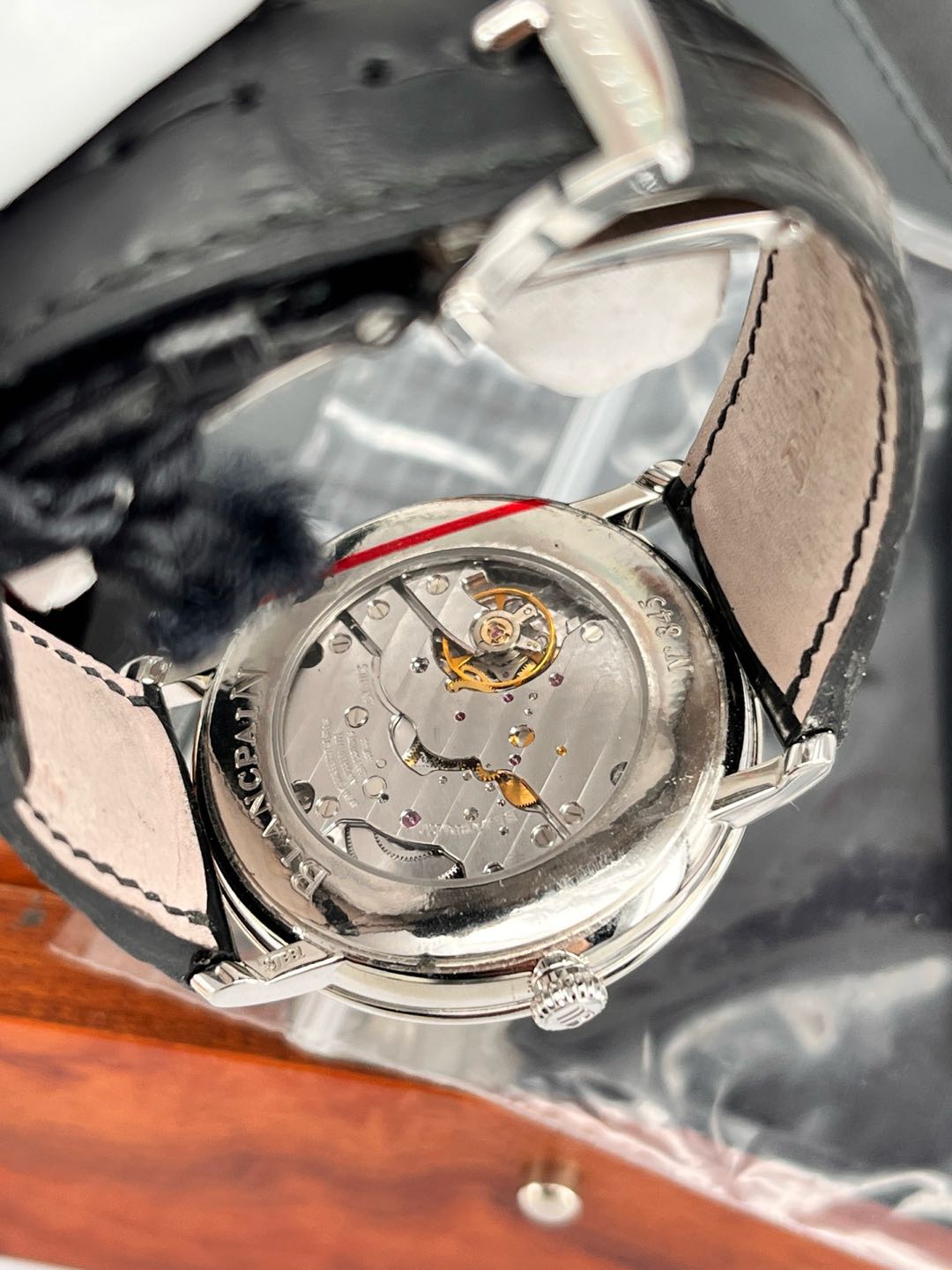 Blancpain 6606-1127-55B detail 5