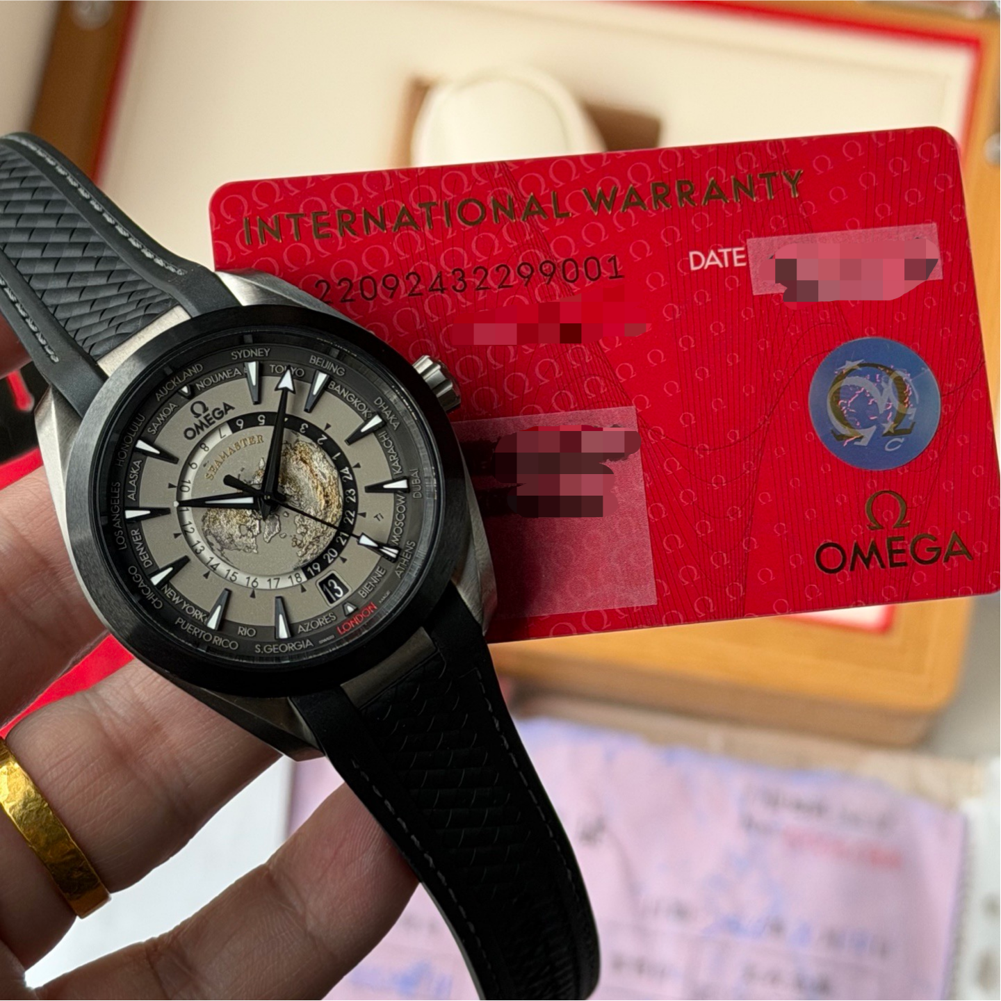 Omega 220.92.43.22.99.001 detail 4