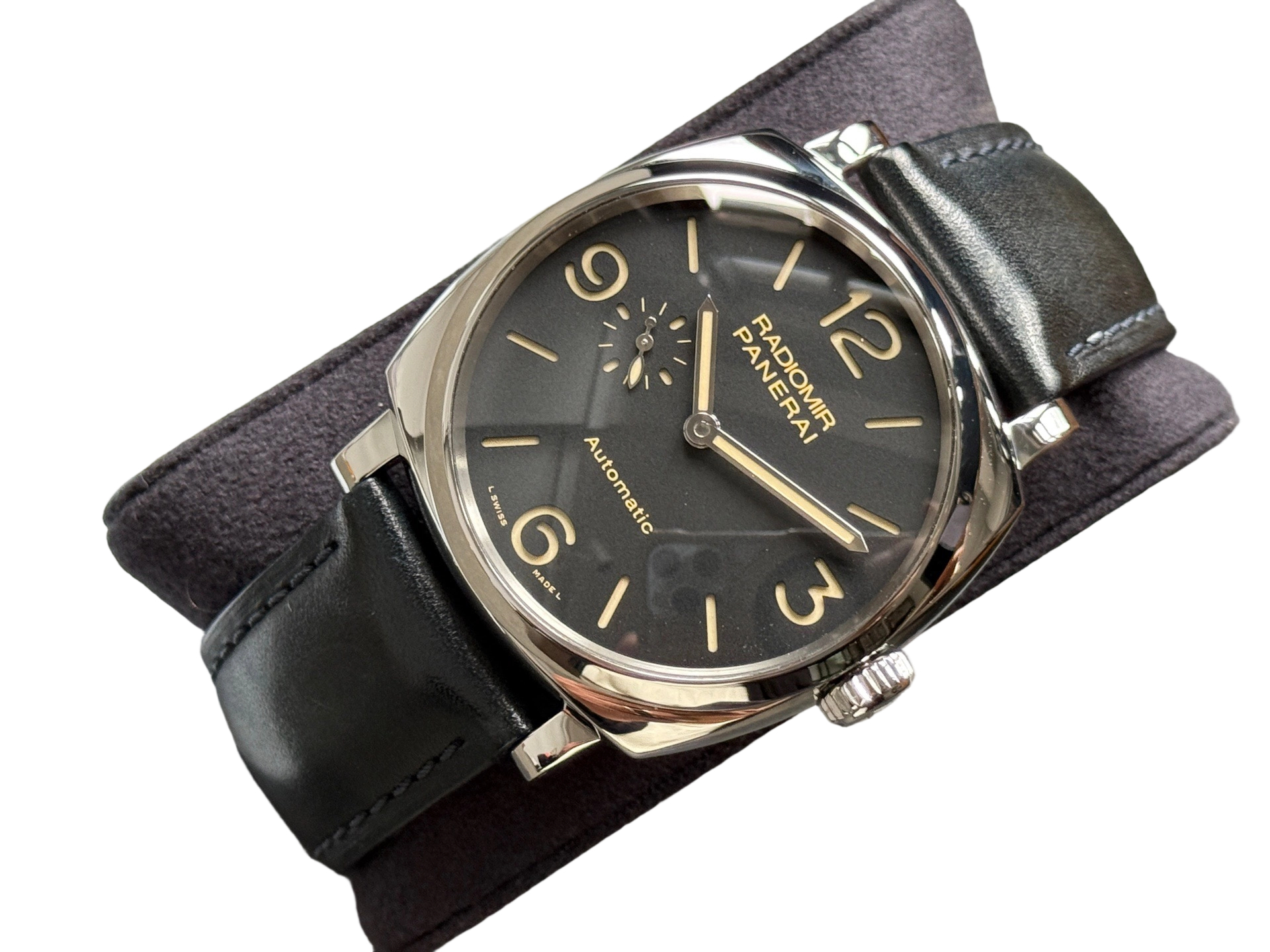 Panerai PAM00572 detail 2