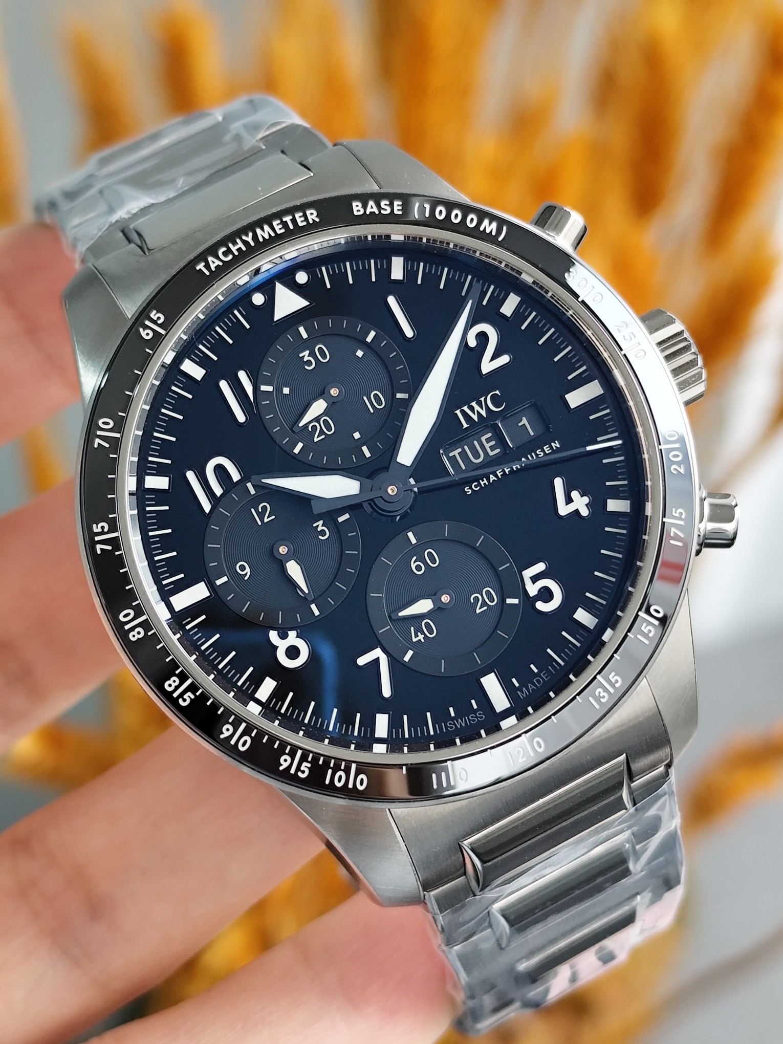 IWC IW388304 detail 6