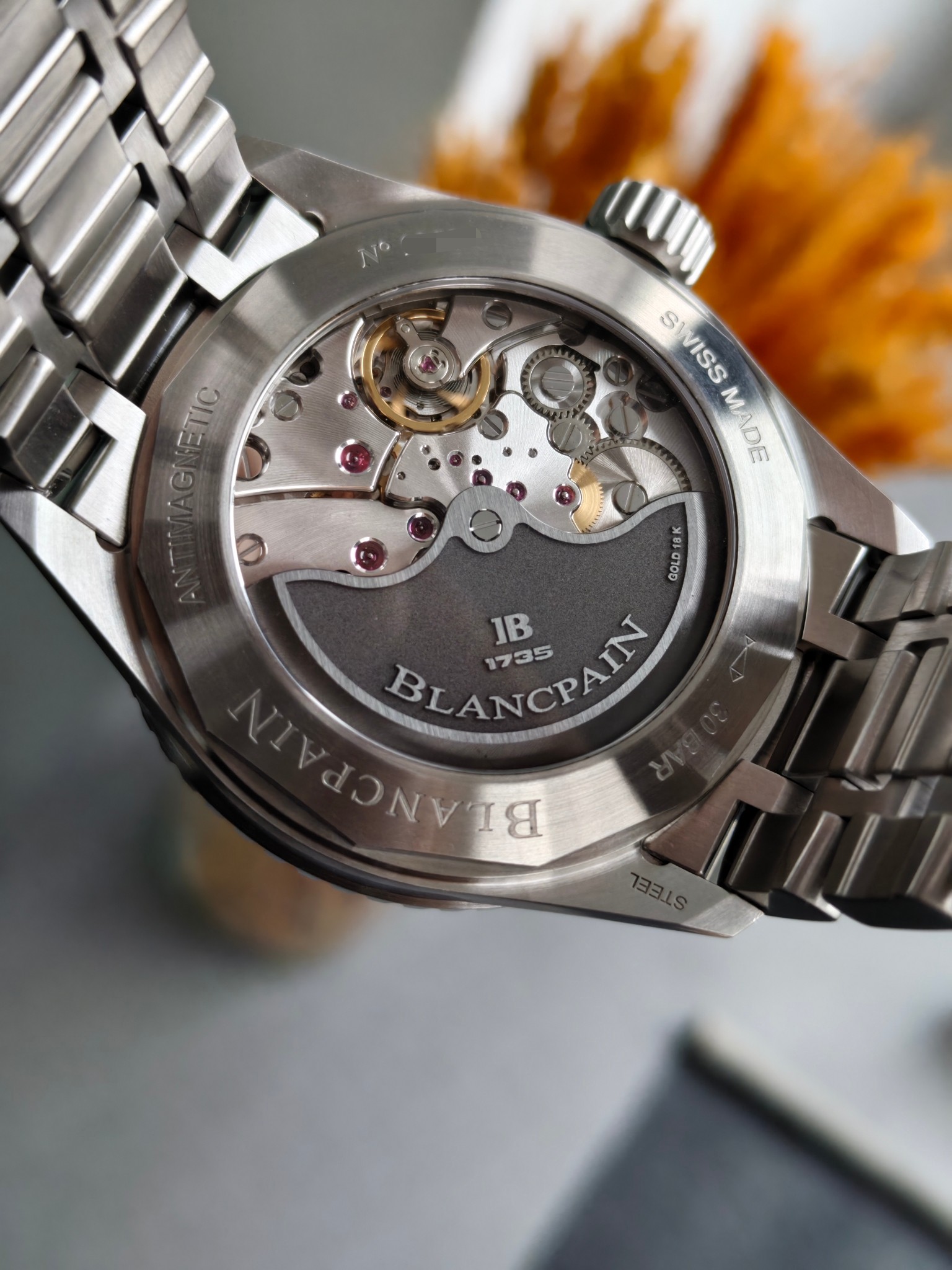 Blancpain 5000-1110-70B detail 4
