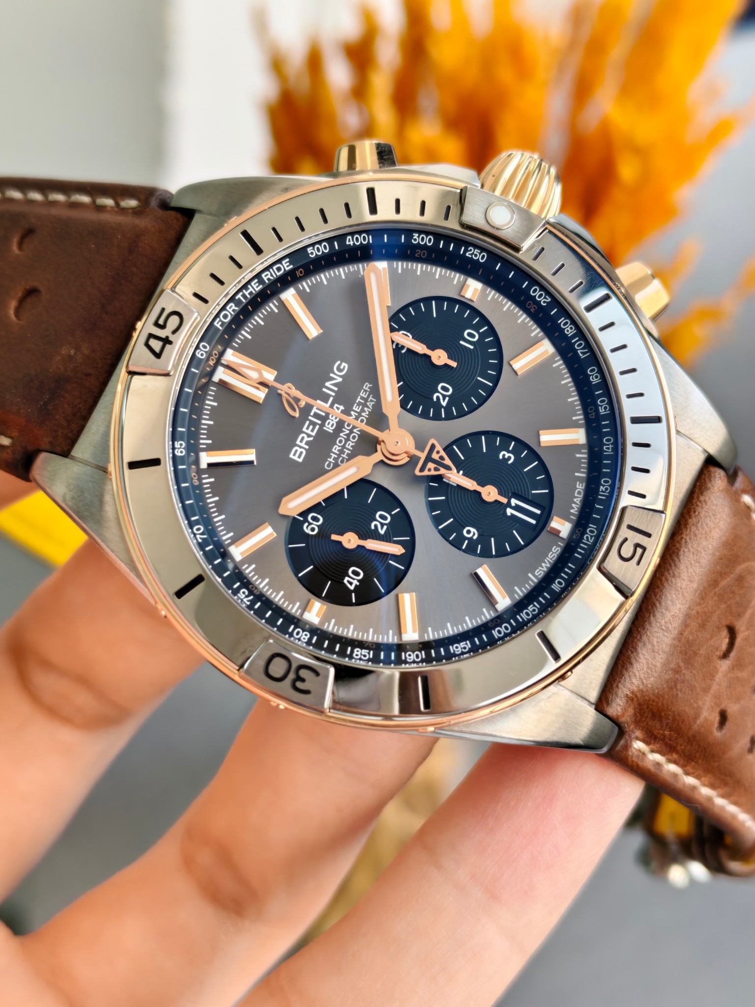 Breitling TB0134101M1X1 detail 2