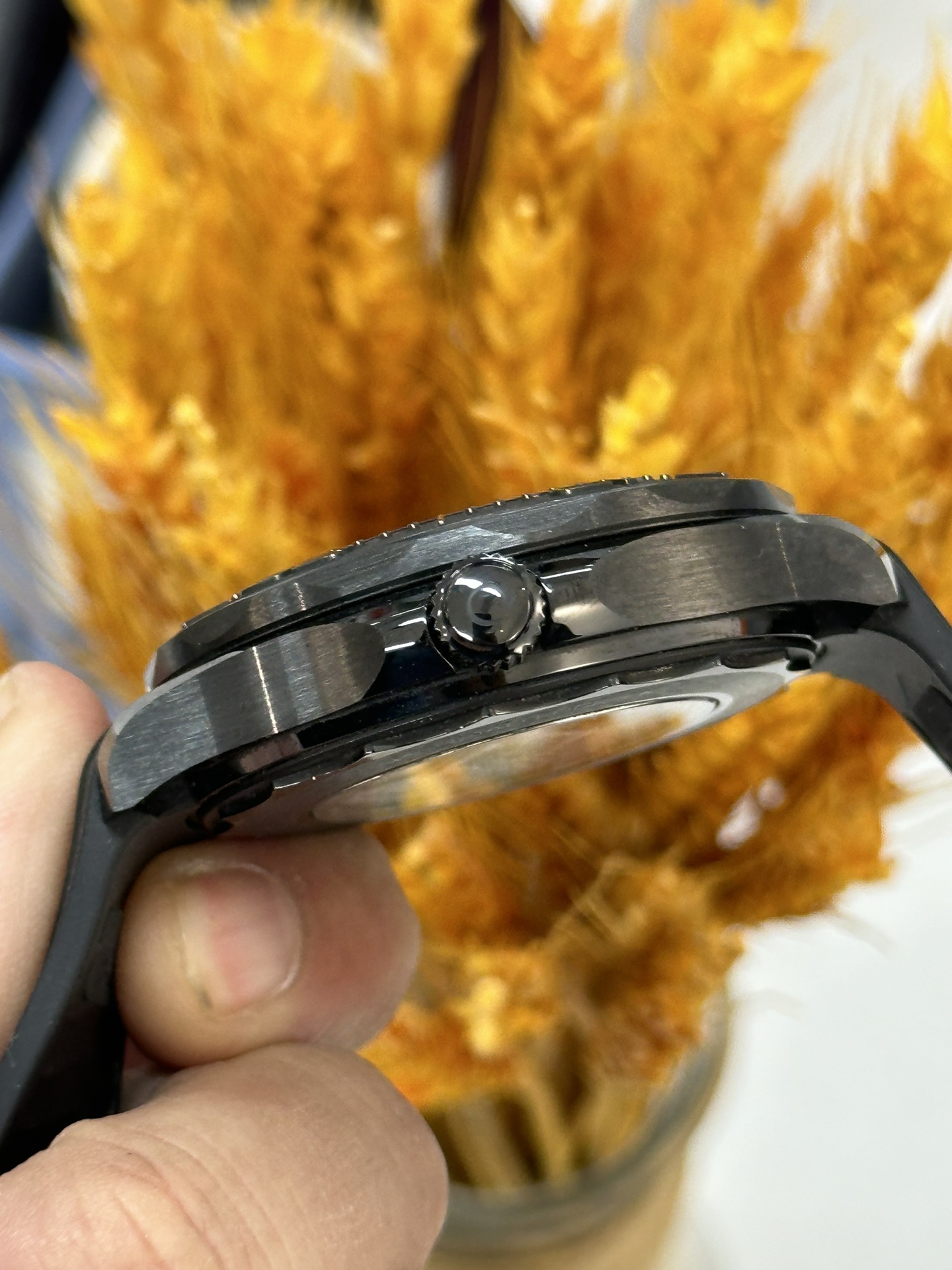 Omega 210.92.44.20.01.003 detail 5