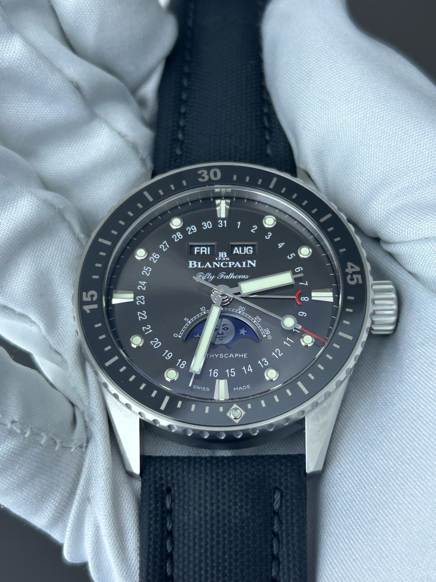 Blancpain 5054-1110-B52A detail 1