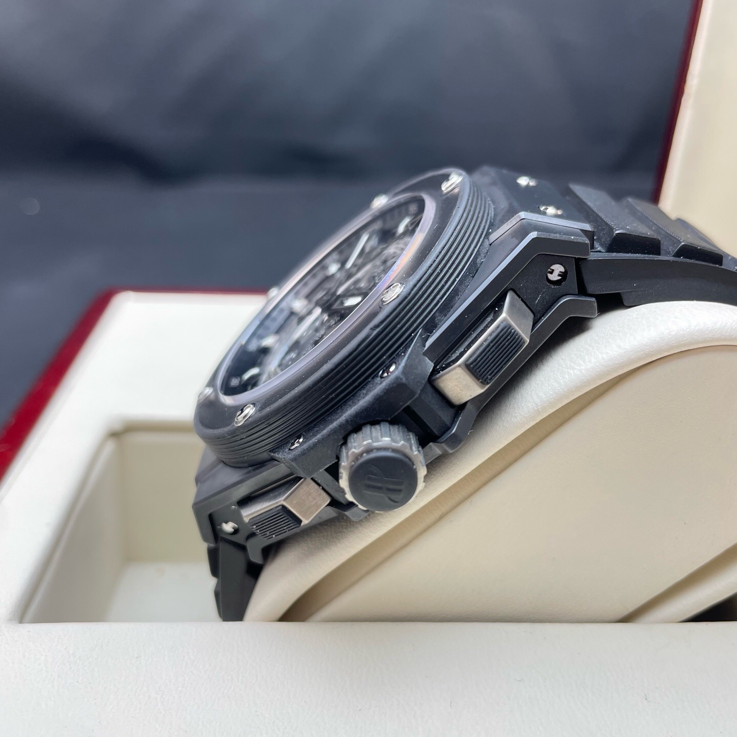 Hublot 701.CI.0170.RX detail 3