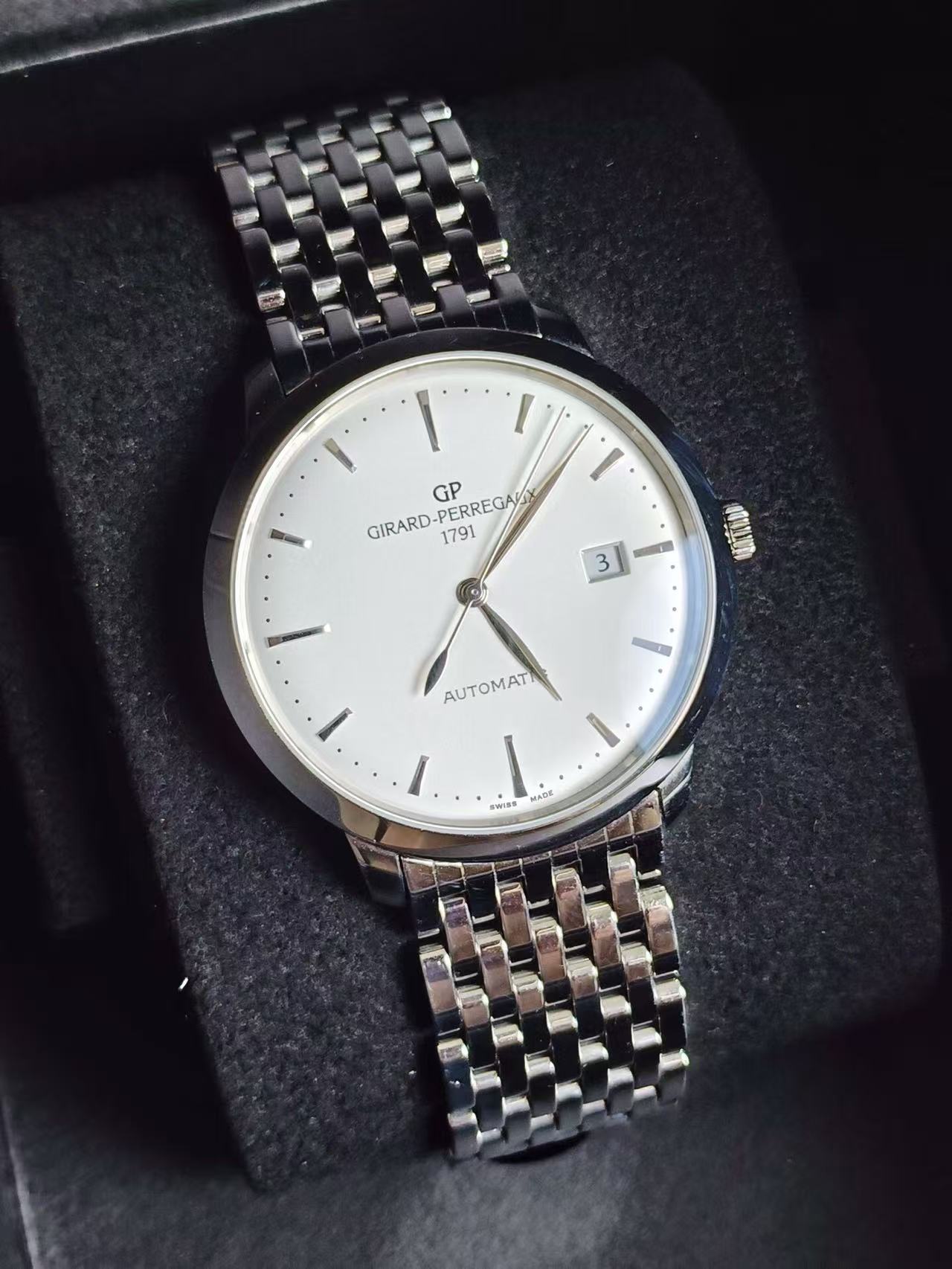 Girard Perregaux 49555 detail 4