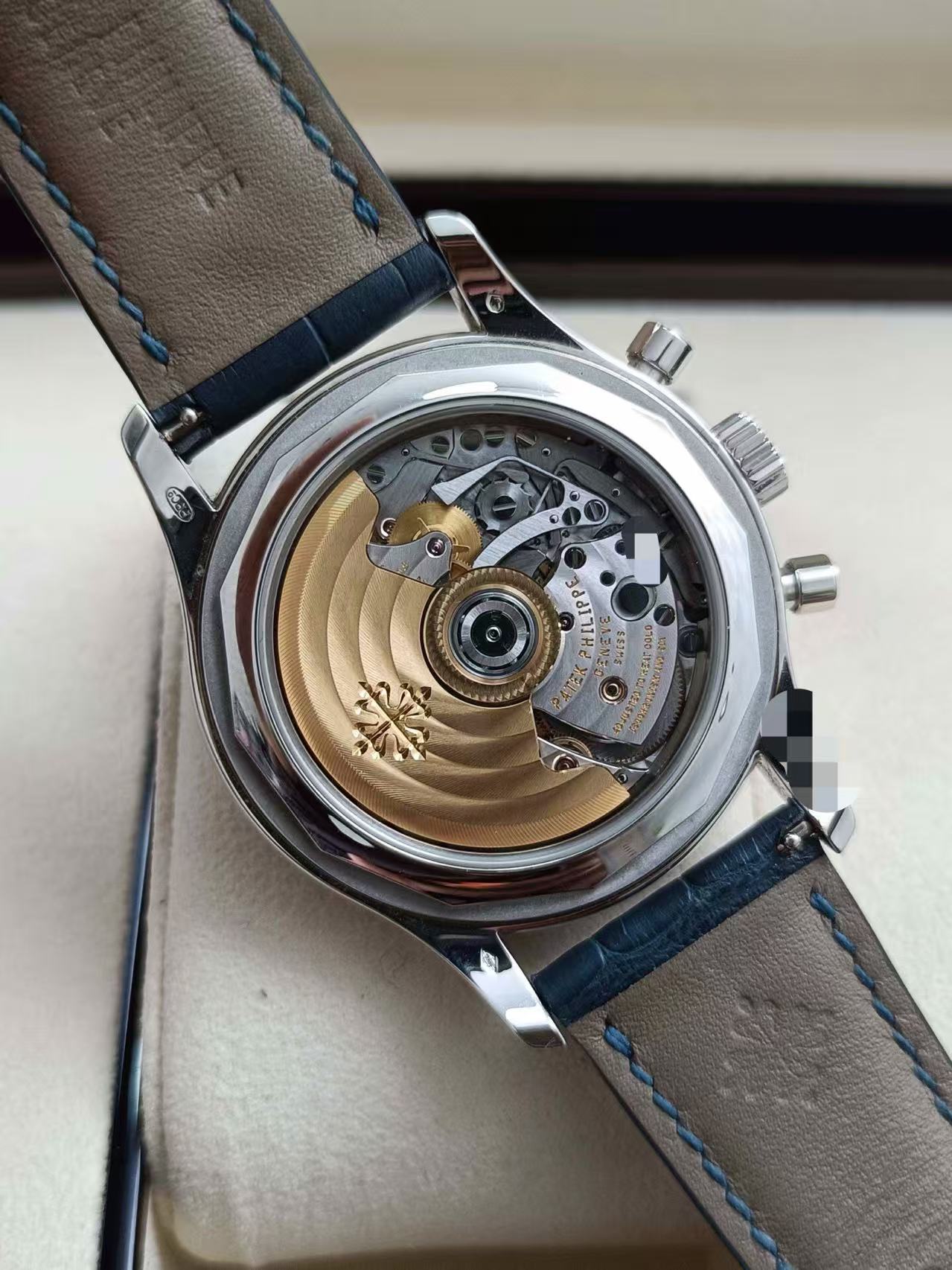 Patek Philippe 5961P detail 3