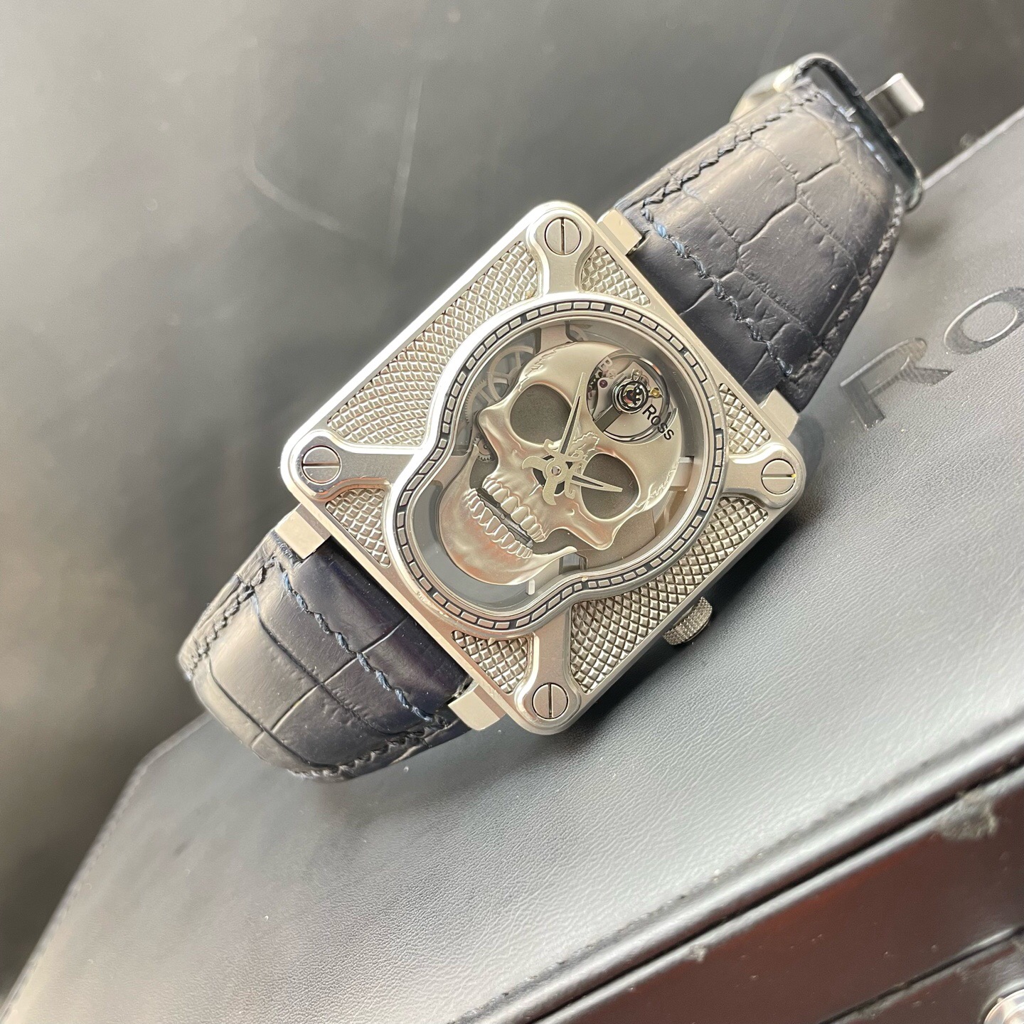 Bell & Ross BRWW196-BL-ST / SCR detail 4