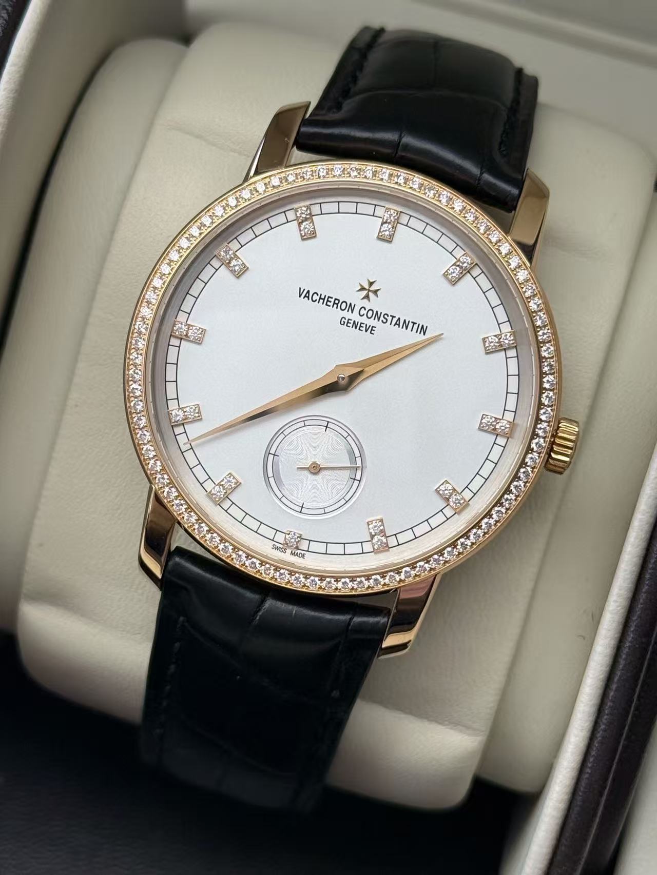 Vacheron Constantin 82572 / 000R-9604 detail 2