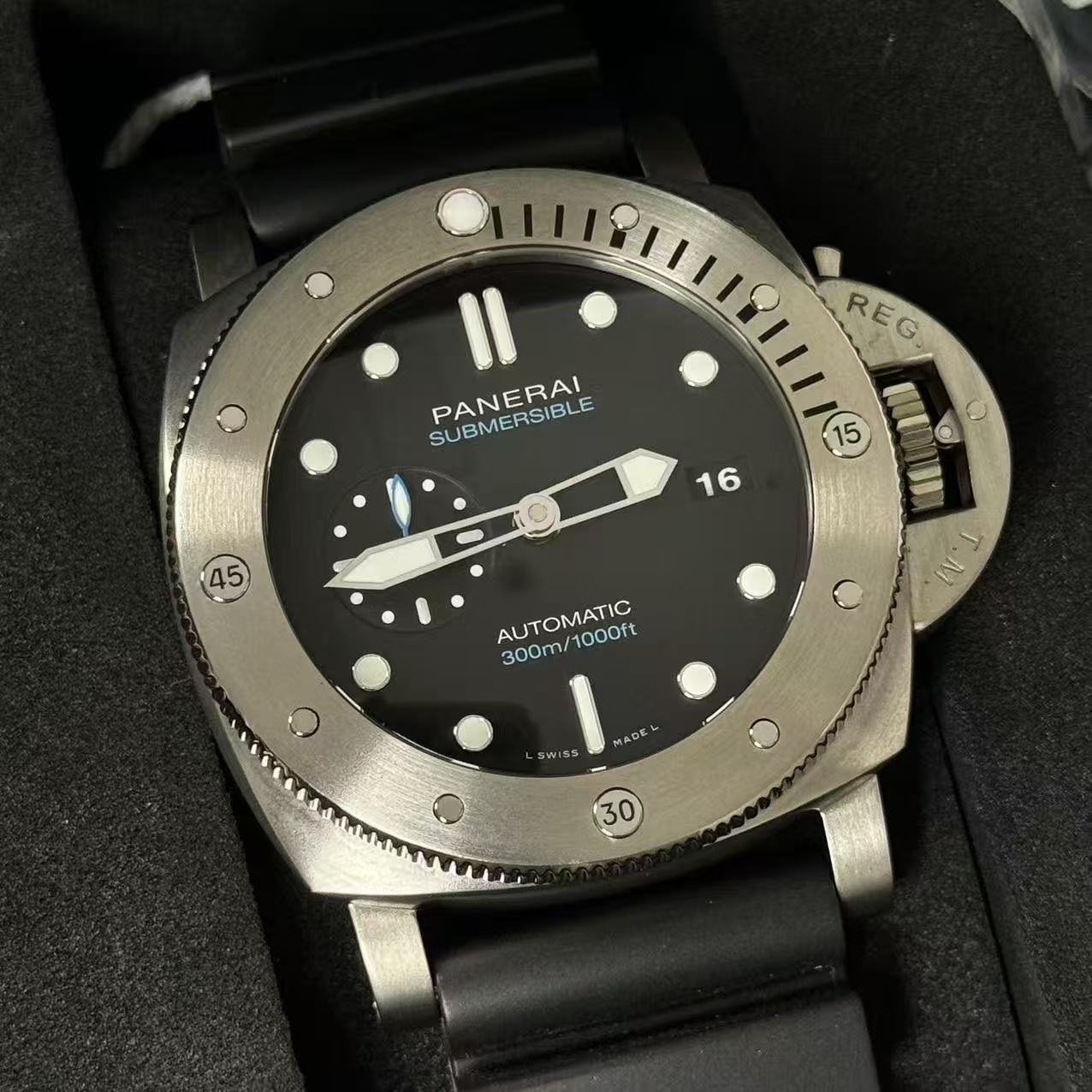 Panerai PAM01305
