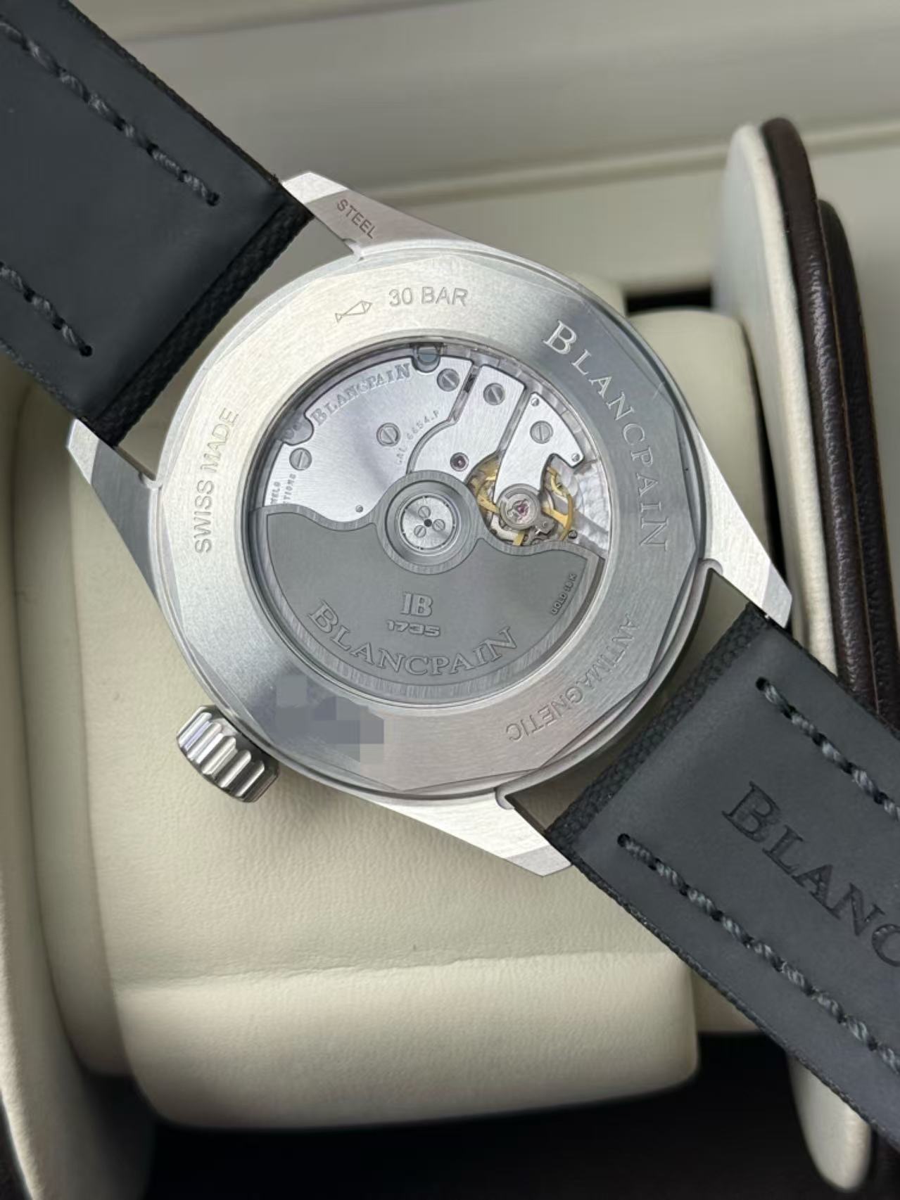 Blancpain 5054-1110-B52A detail 4