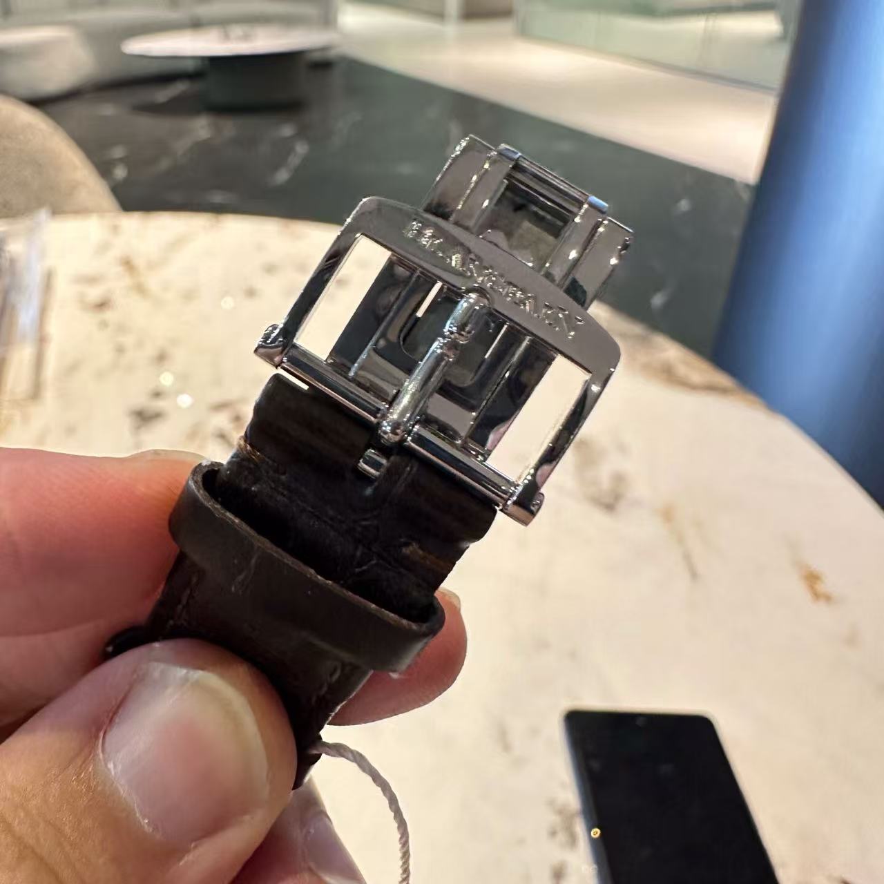 Blancpain 6651 1127 55B detail 2