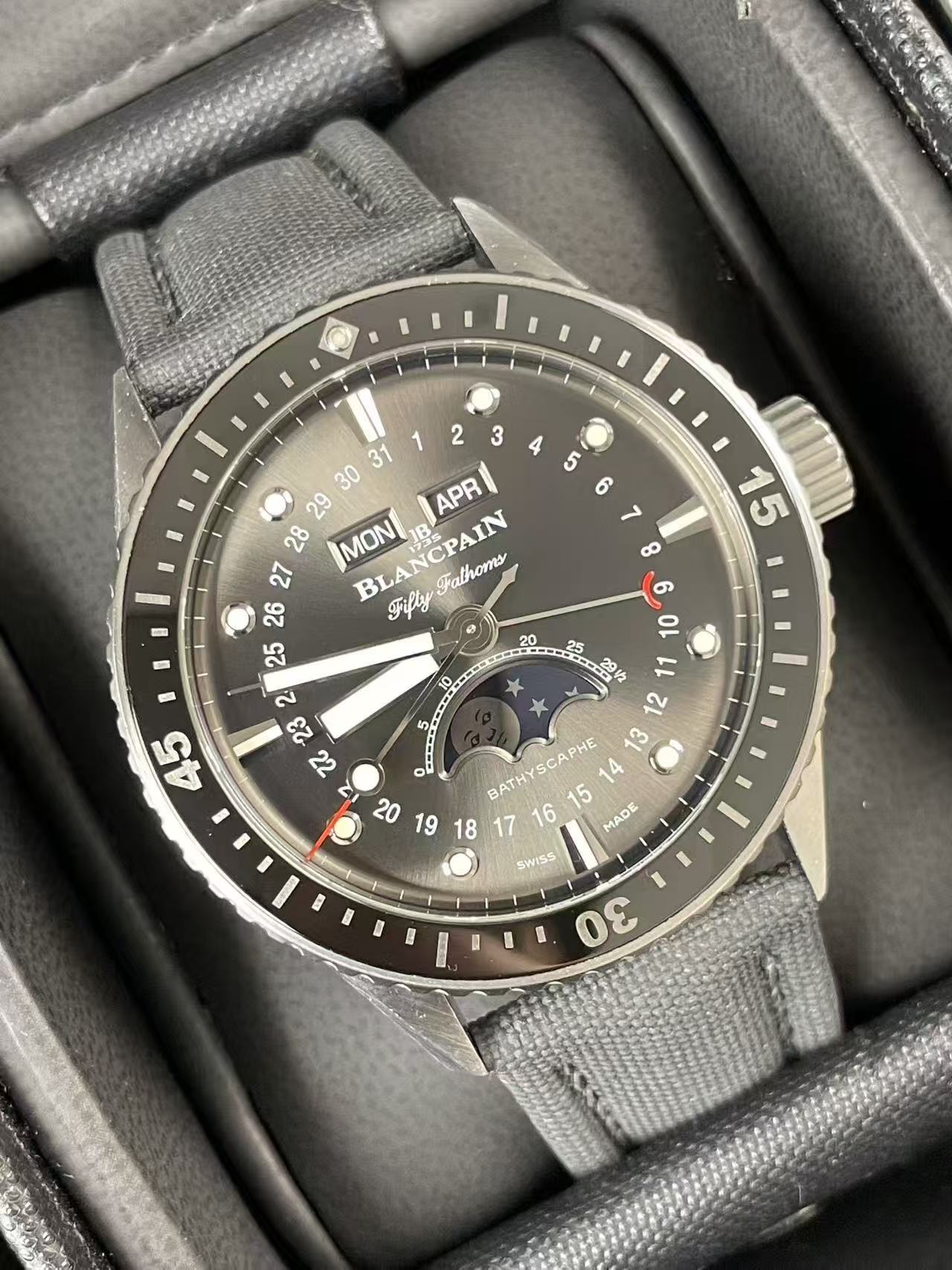 Blancpain 5054-1110-B52A