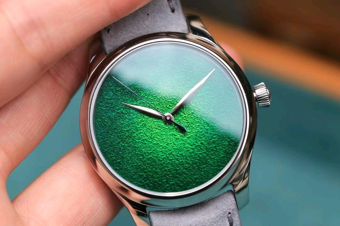 H.Moser & Cie() 1200-1233 detail 1