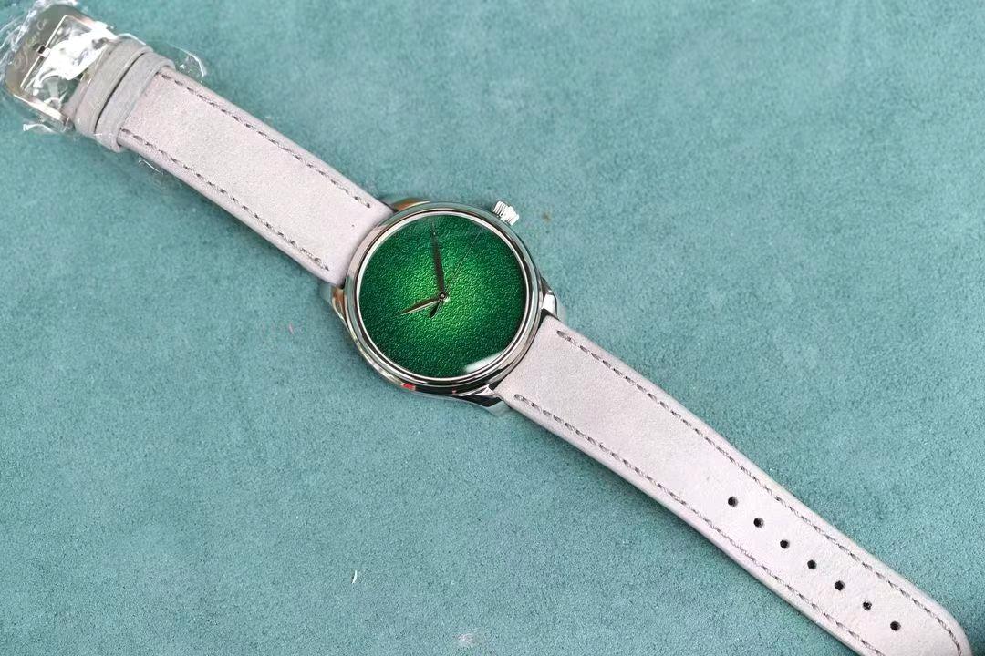 H.Moser & Cie() 1200-1233 detail 7