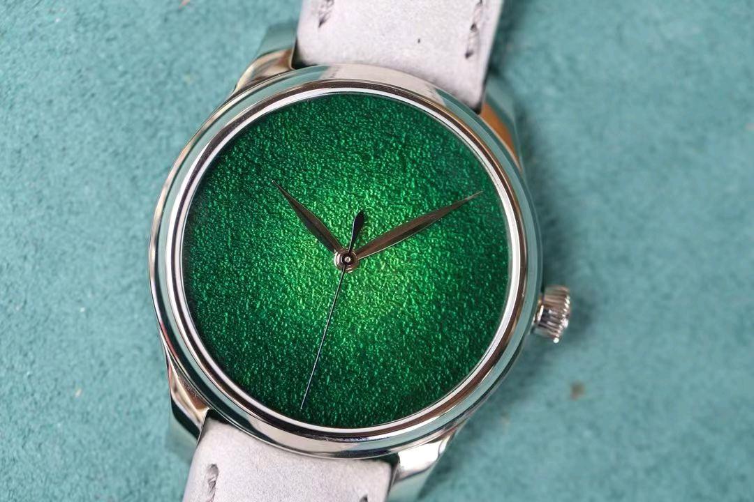 H.Moser & Cie() 1200-1233 detail 4