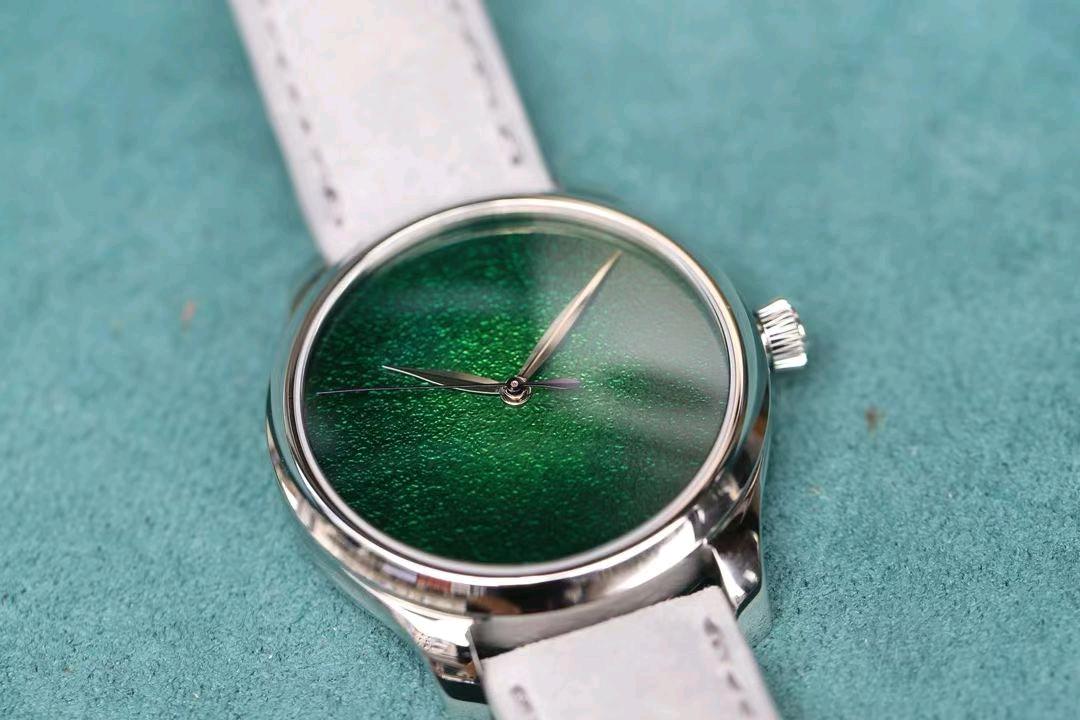 H.Moser & Cie() 1200-1233 detail 6