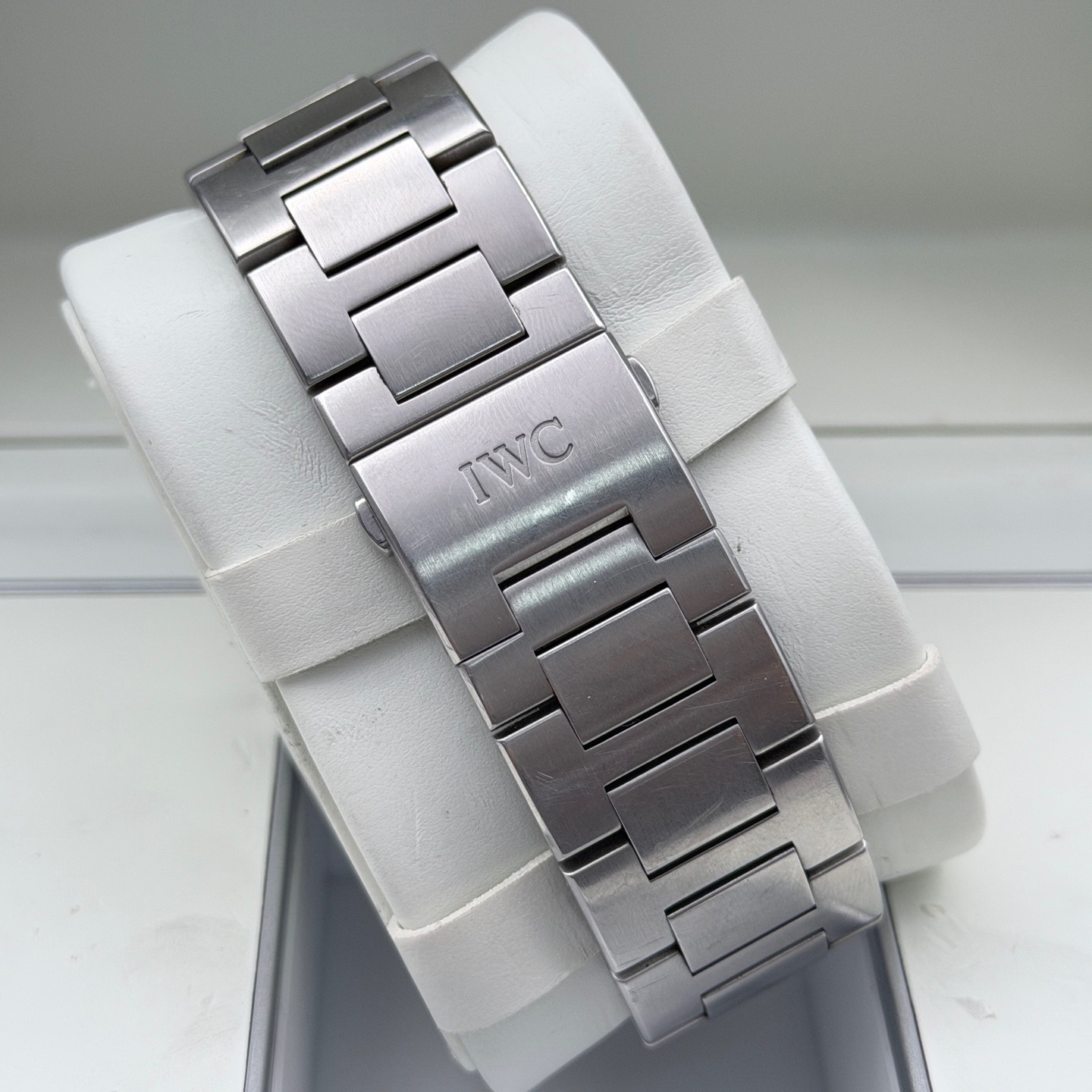 IWC IW329004 detail 4