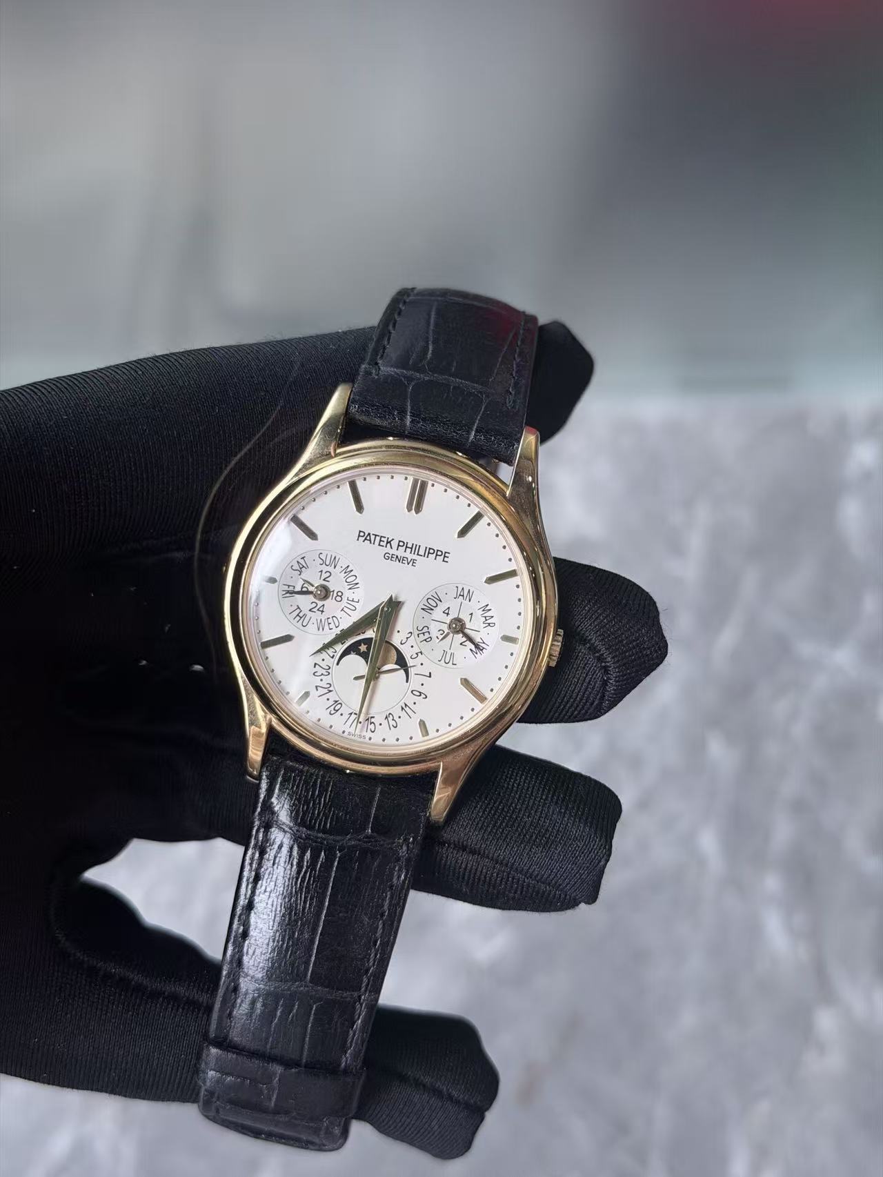 Patek Philippe 5140J-001 detail 2